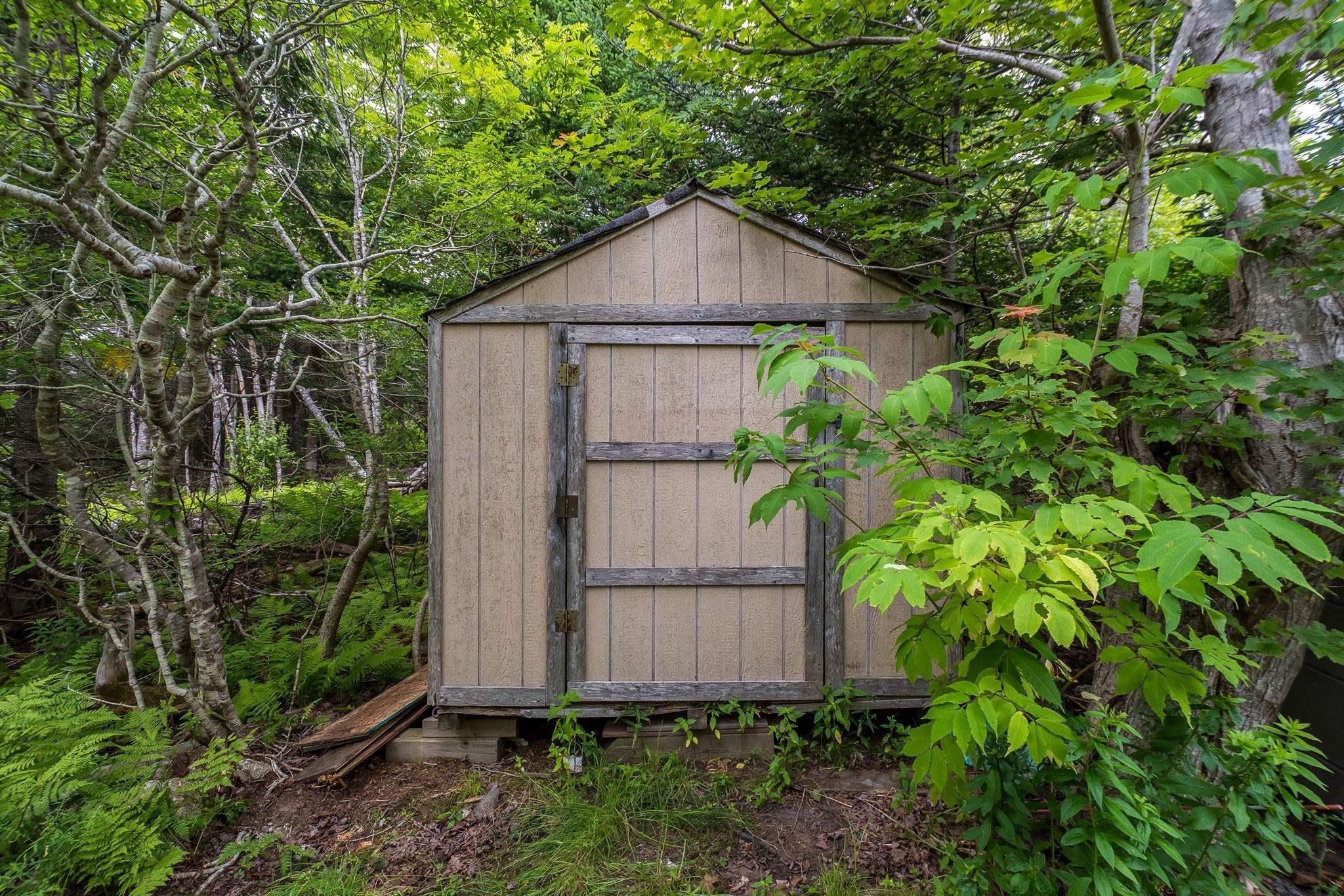 $549,900.00: 2515 Old Sambro Road, Williamswood