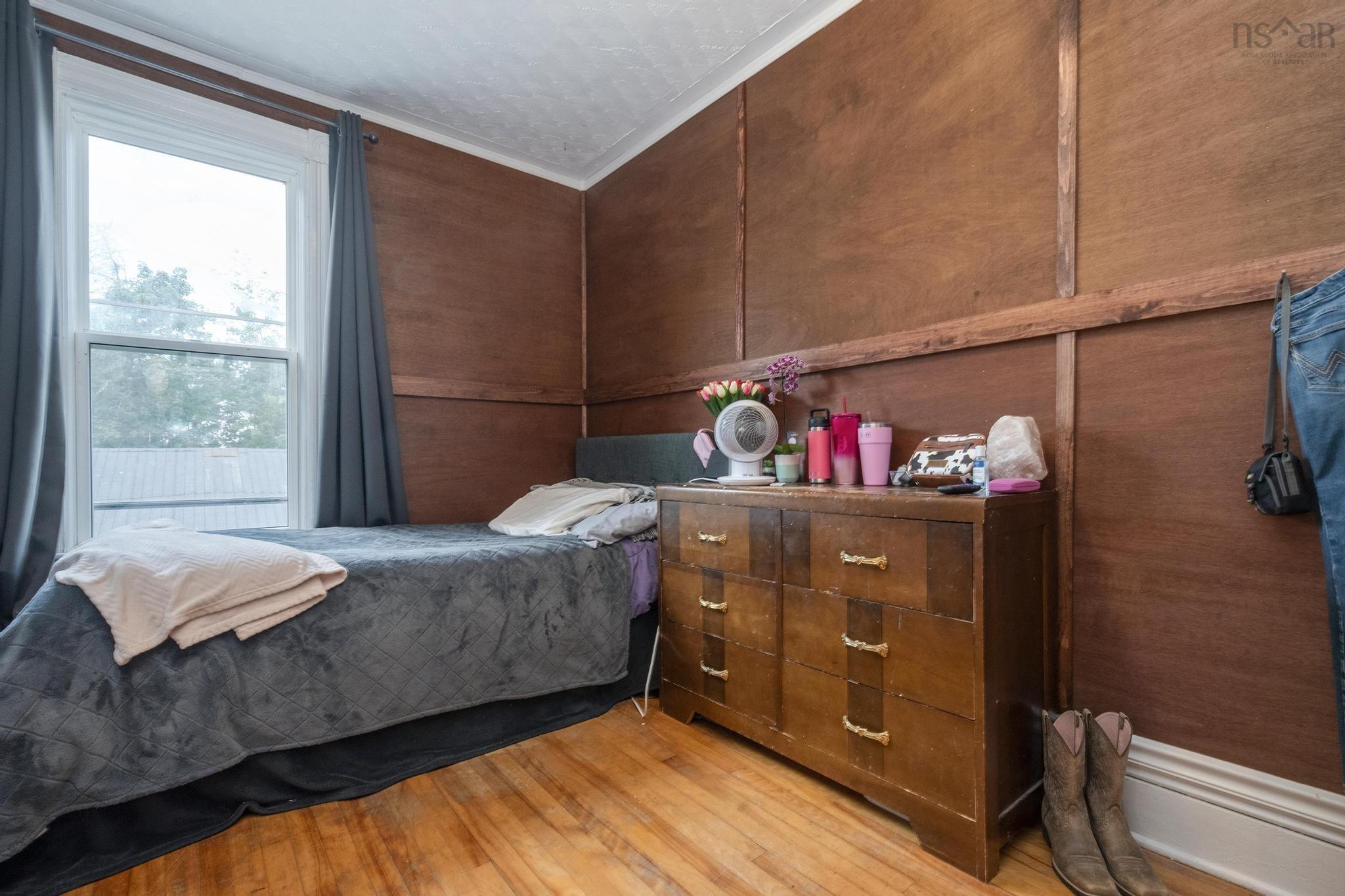 $285,000.00: 528 Granville St, Bridgetown