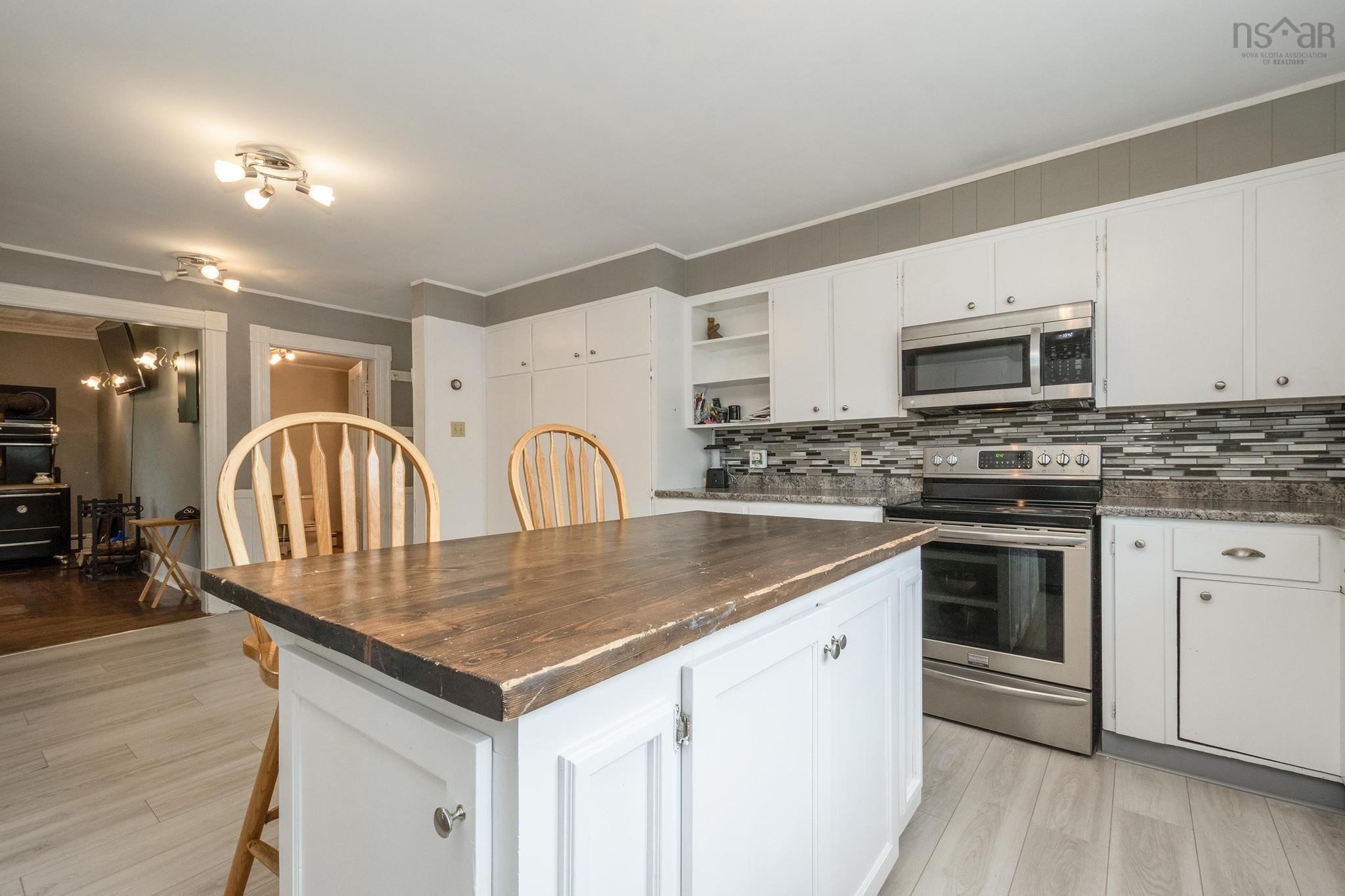 $285,000.00: 528 Granville St, Bridgetown