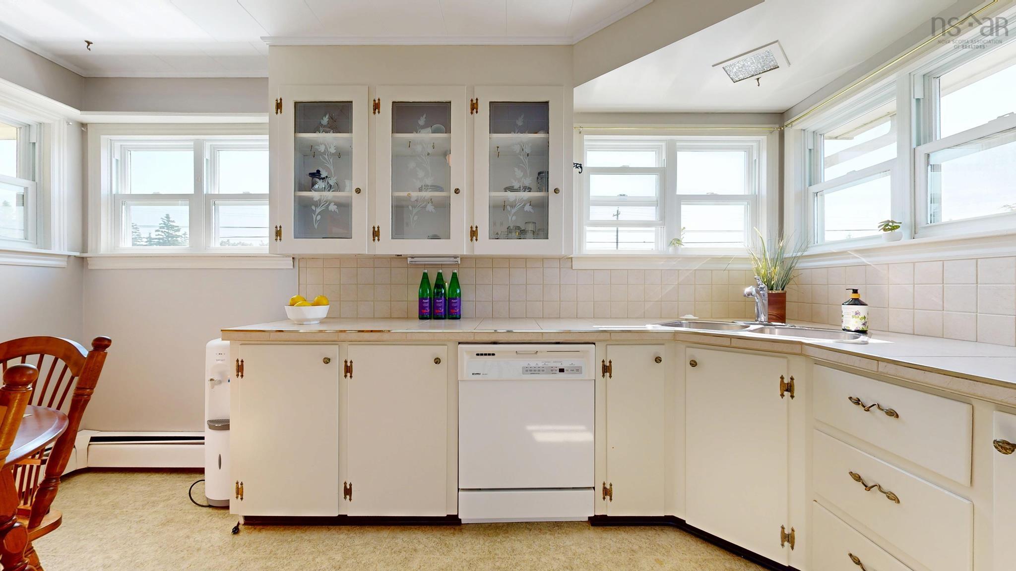 $389,000.00: 639 Highway 3 Highway, Lower East Pubnico