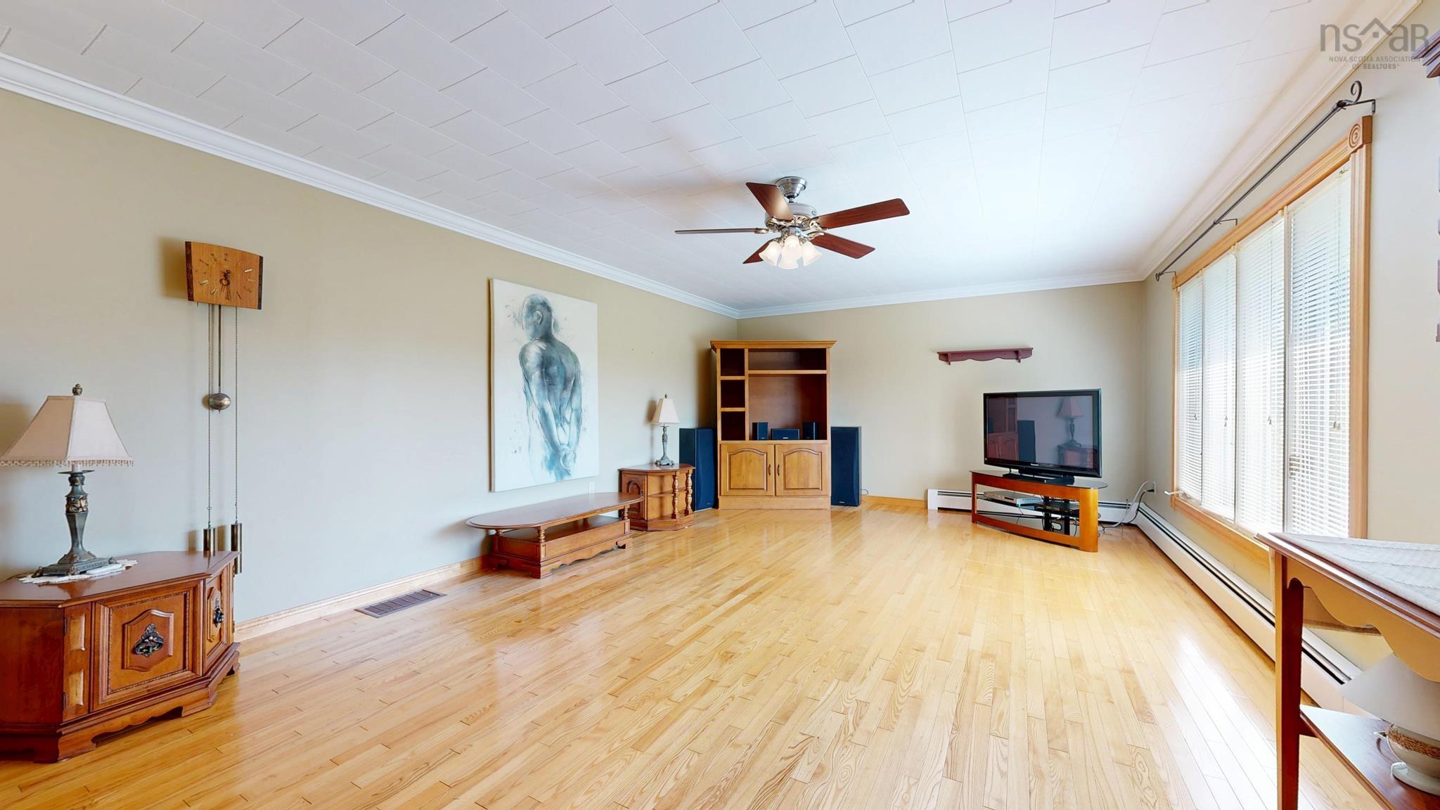 $389,000.00: 639 Highway 3 Highway, Lower East Pubnico