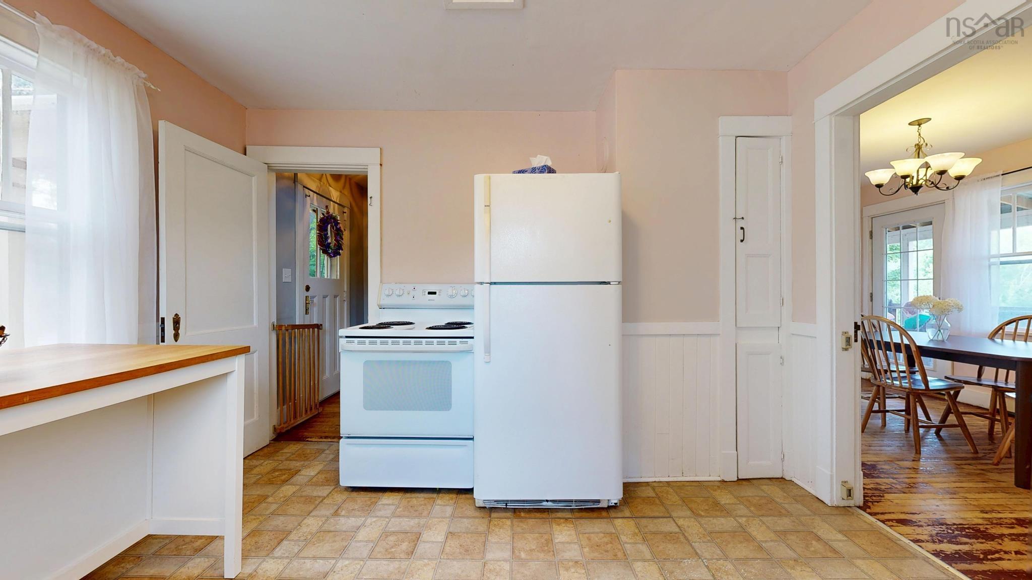 $399,900.00: 5065 Highway 1, Waterville