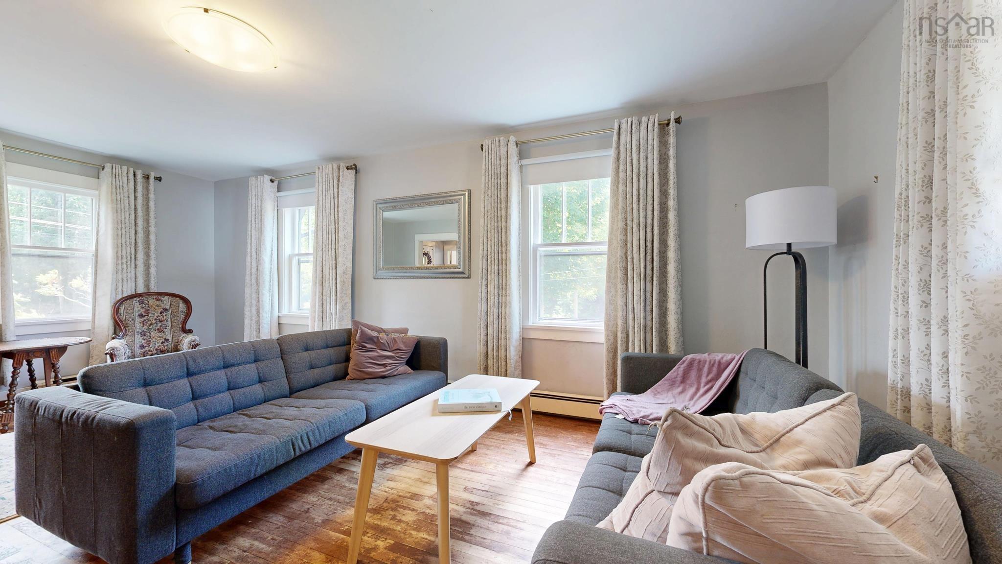 $399,900.00: 5065 Highway 1, Waterville