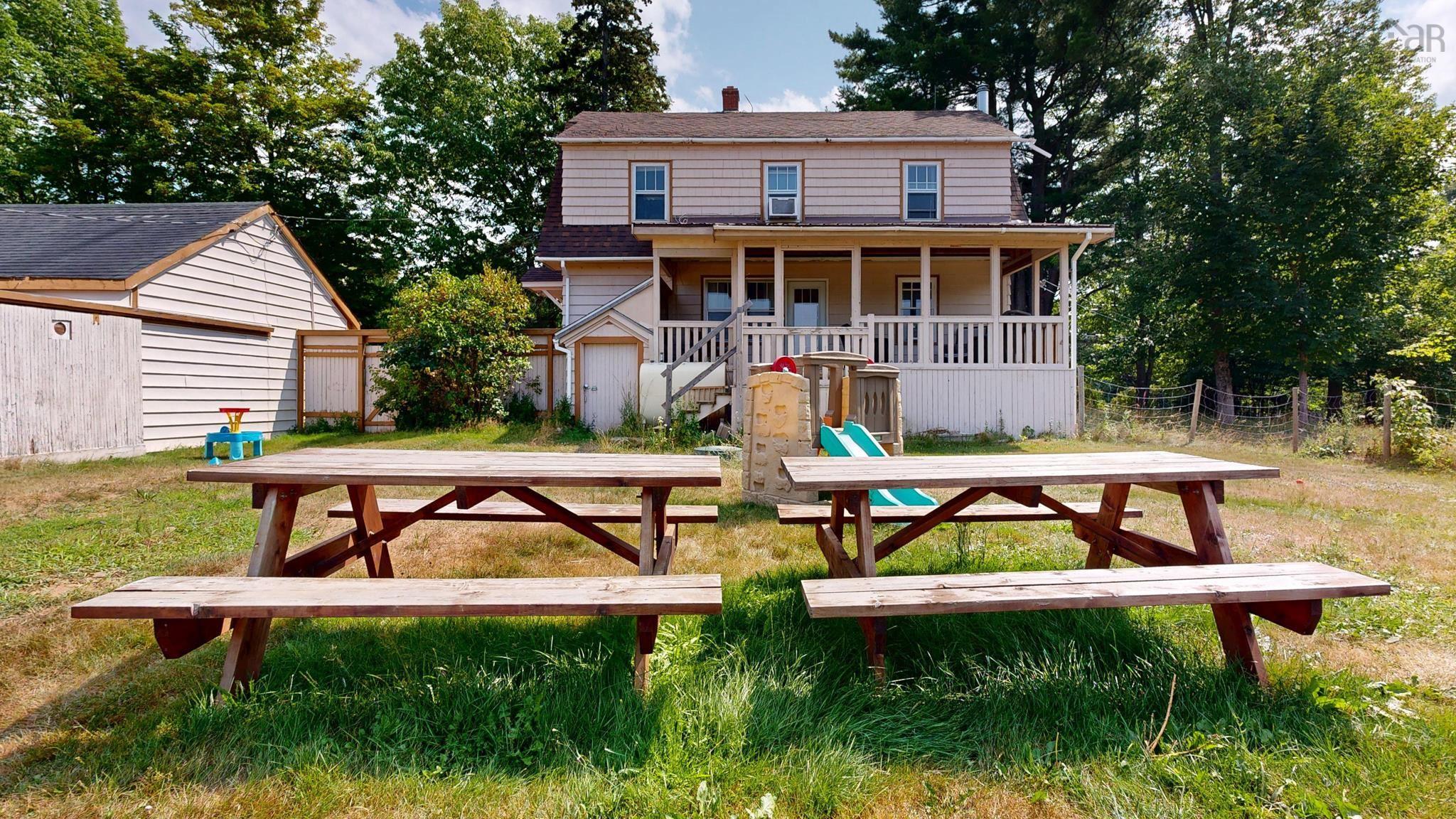 $399,900.00: 5065 Highway 1, Waterville