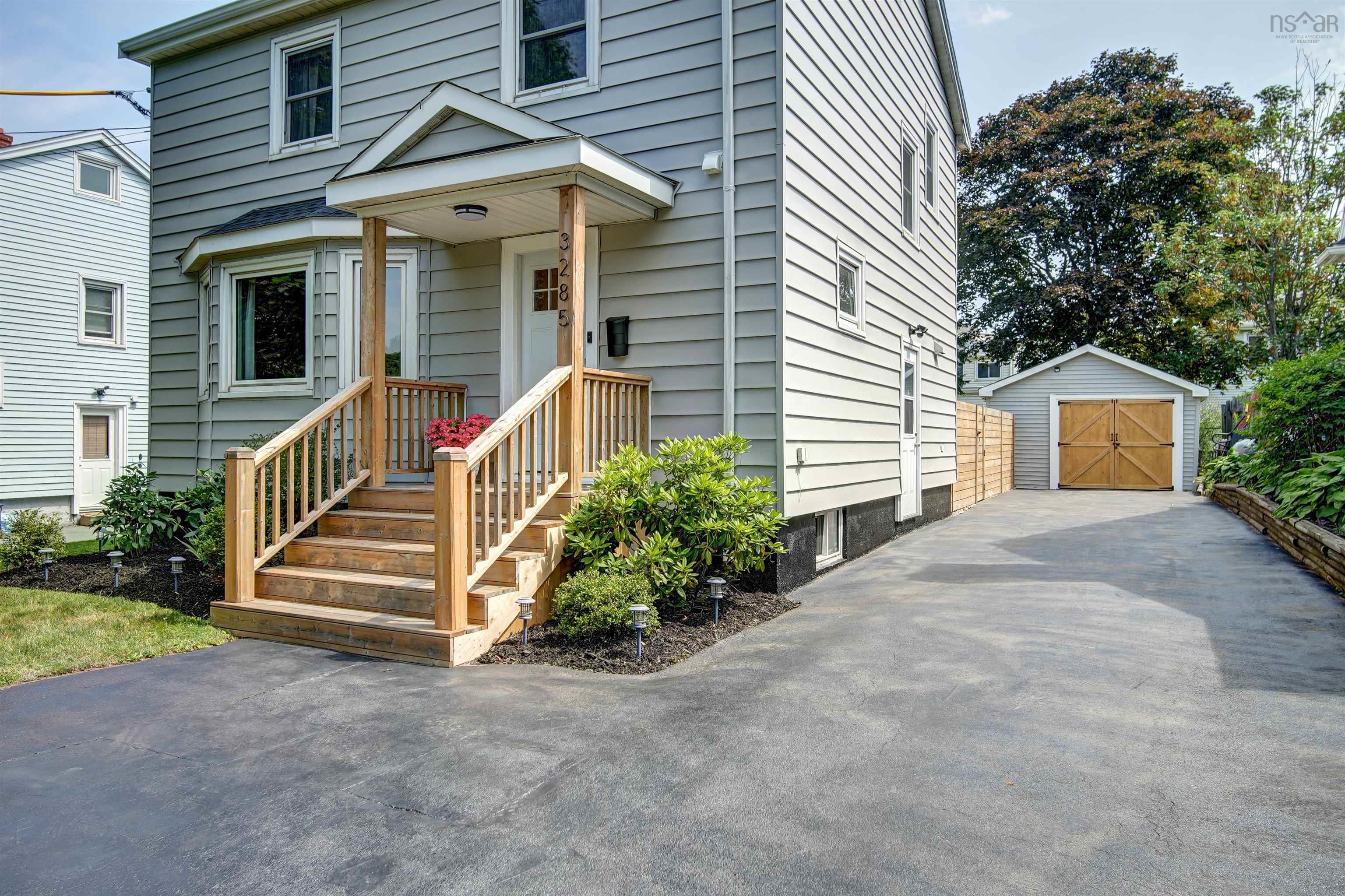 $599,000.00: 3285 Samuel Walker Drive, Halifax