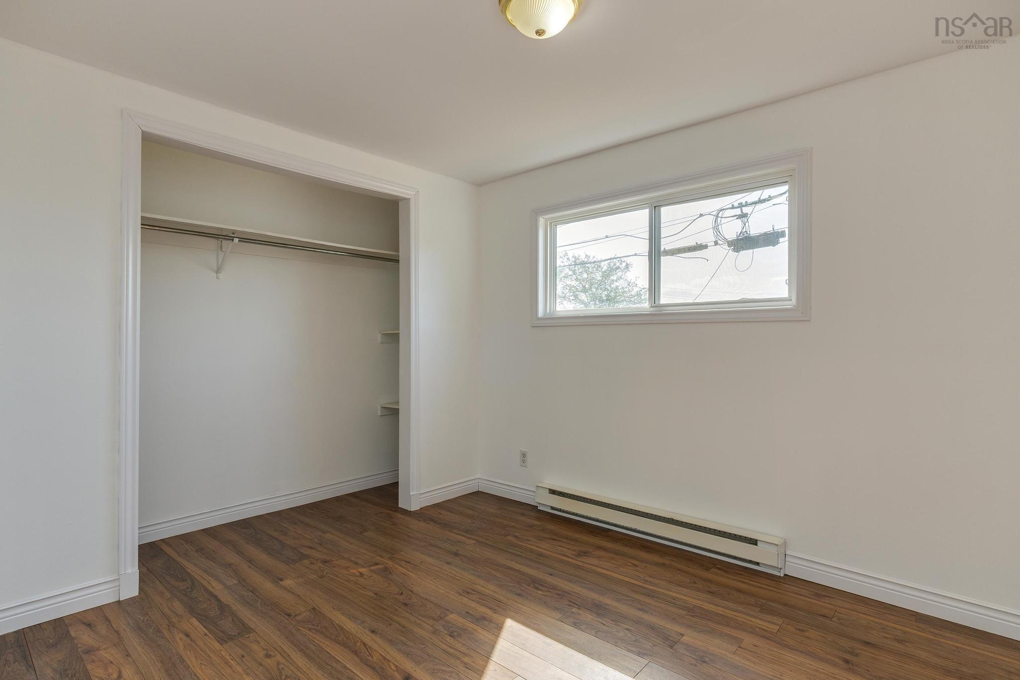 $200,000.00: 27 Florence Avenue, Dartmouth