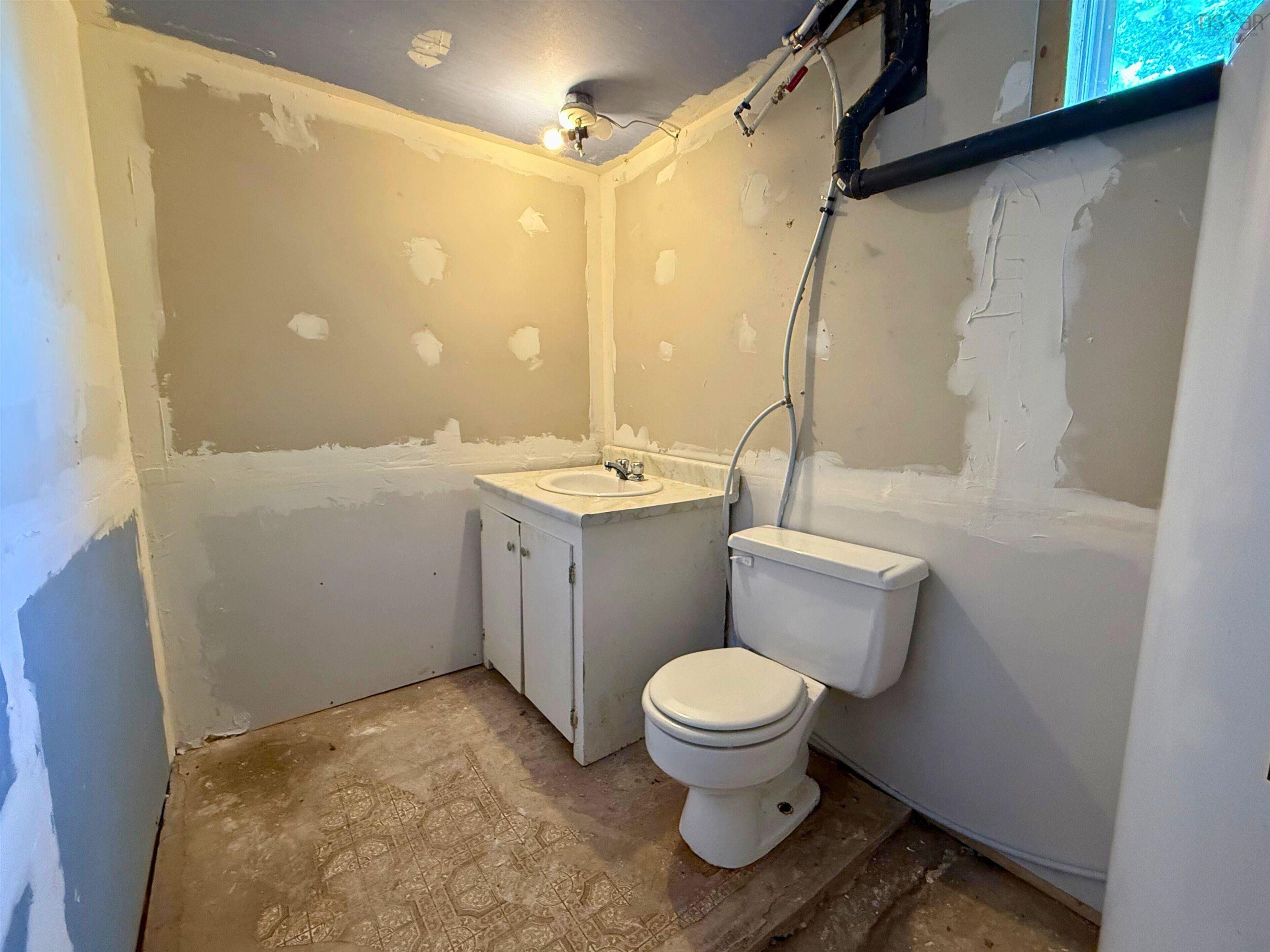 $299,900.00: 159 Panuke Road, Three Mile Plains