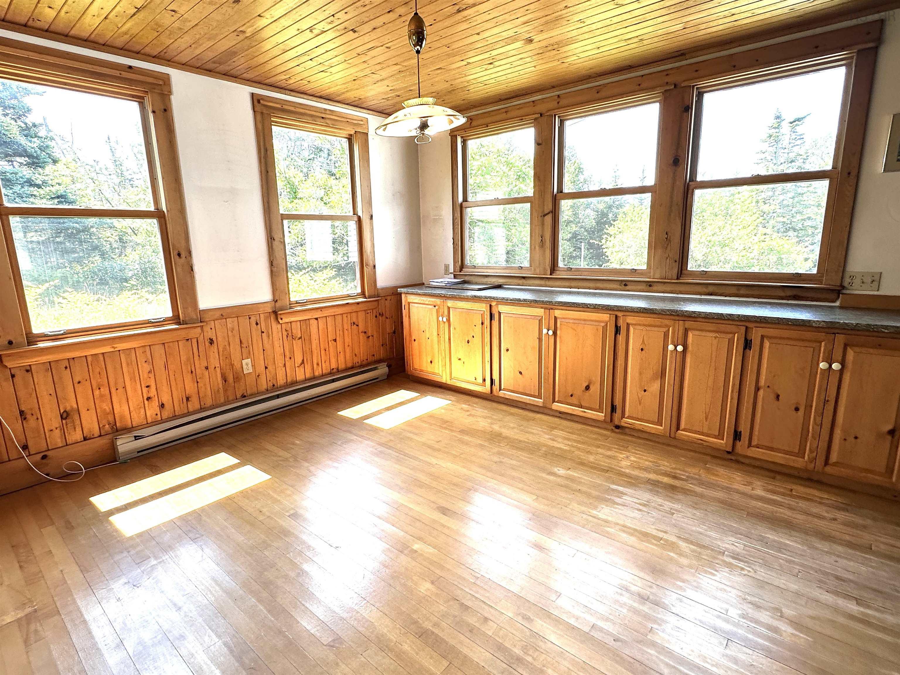 $495,000.00: 850 Rockland Road + 16 acres, East Side Of Ragged Island