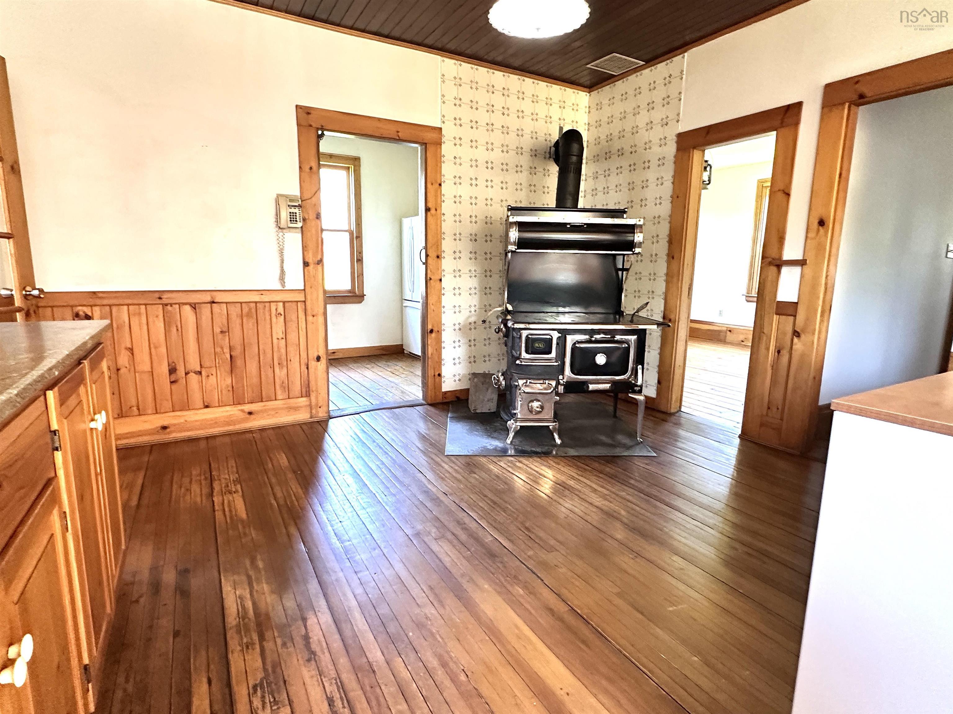 $495,000.00: 850 Rockland Road + 16 acres, East Side Of Ragged Island