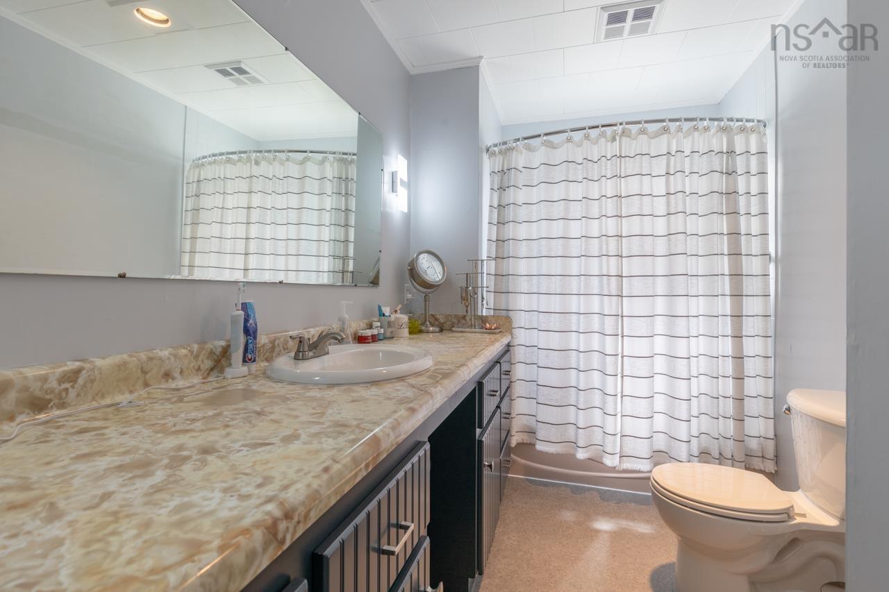 $474,900.00: 89 Pond Road, Lower West Pubnico