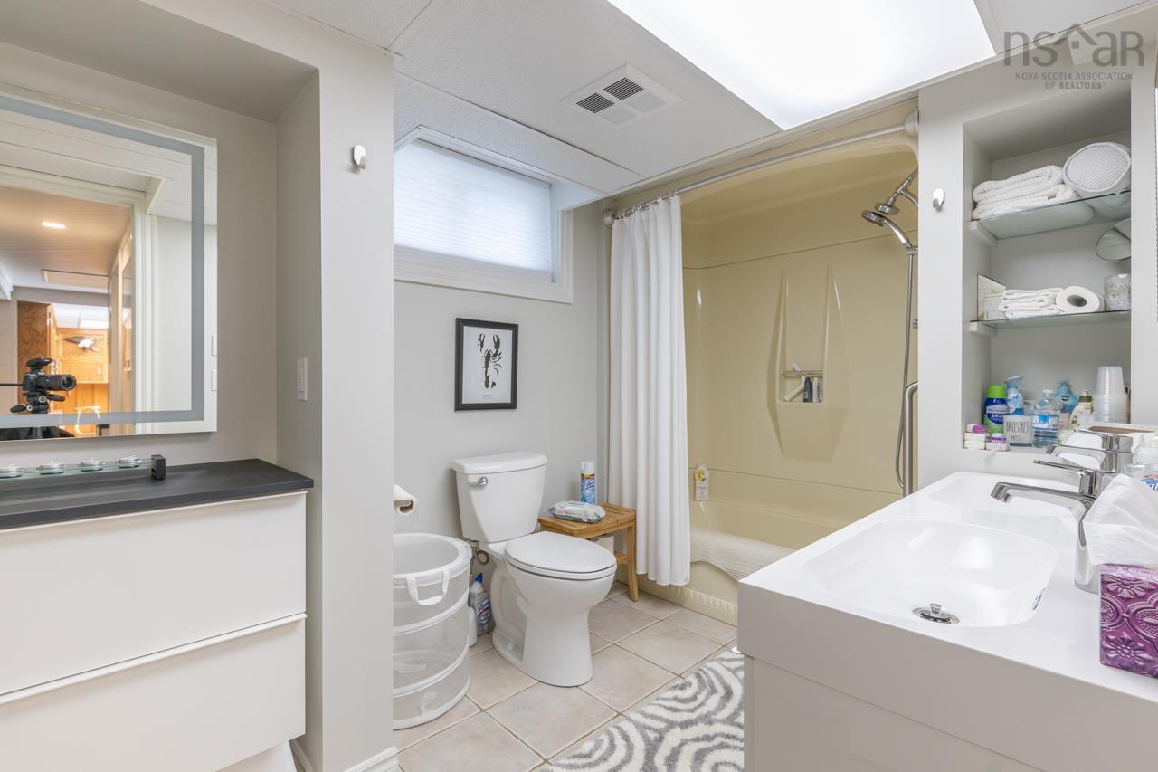 $474,900.00: 89 Pond Road, Lower West Pubnico