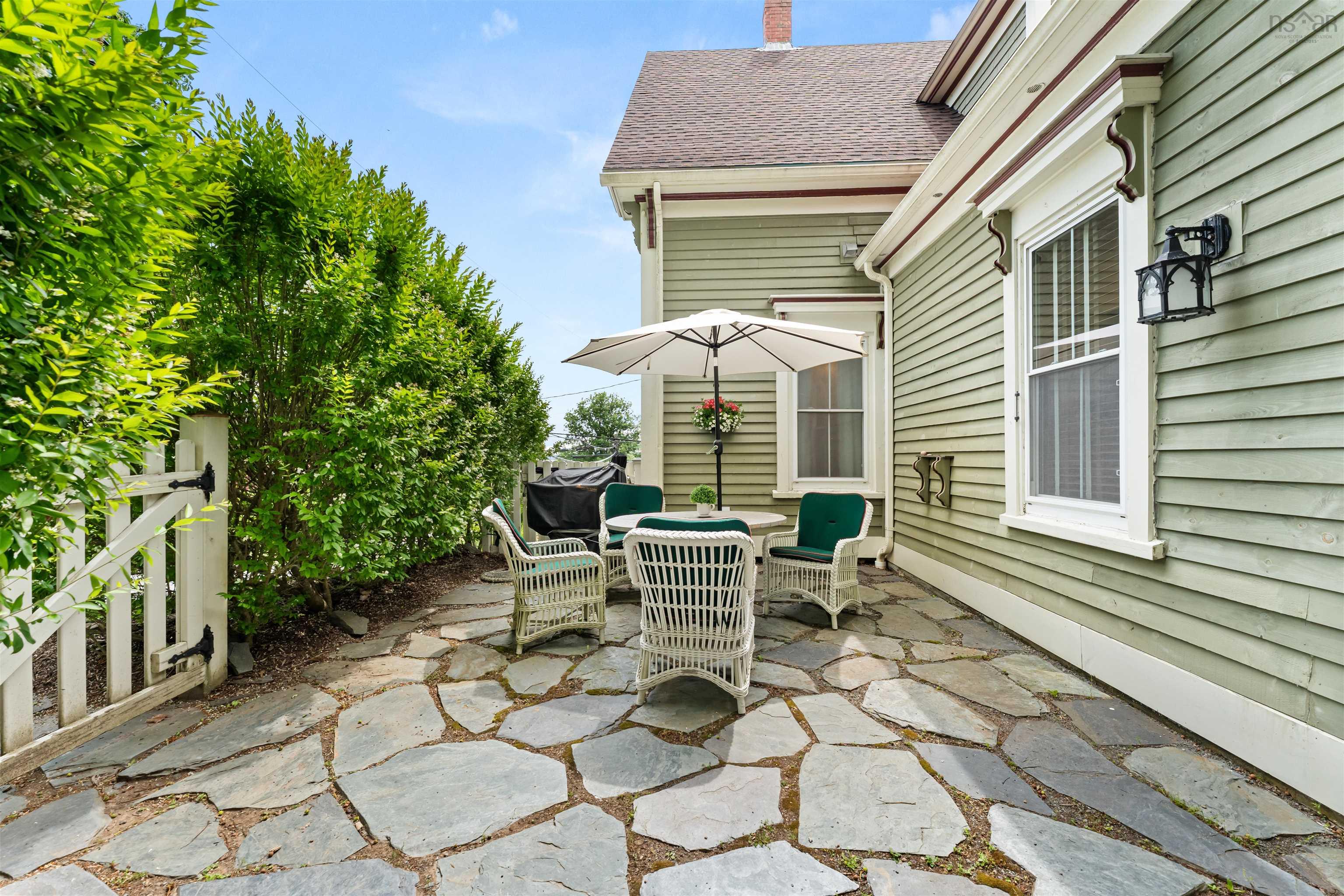 $1,200,000.00: 215 Pelham Street, Lunenburg