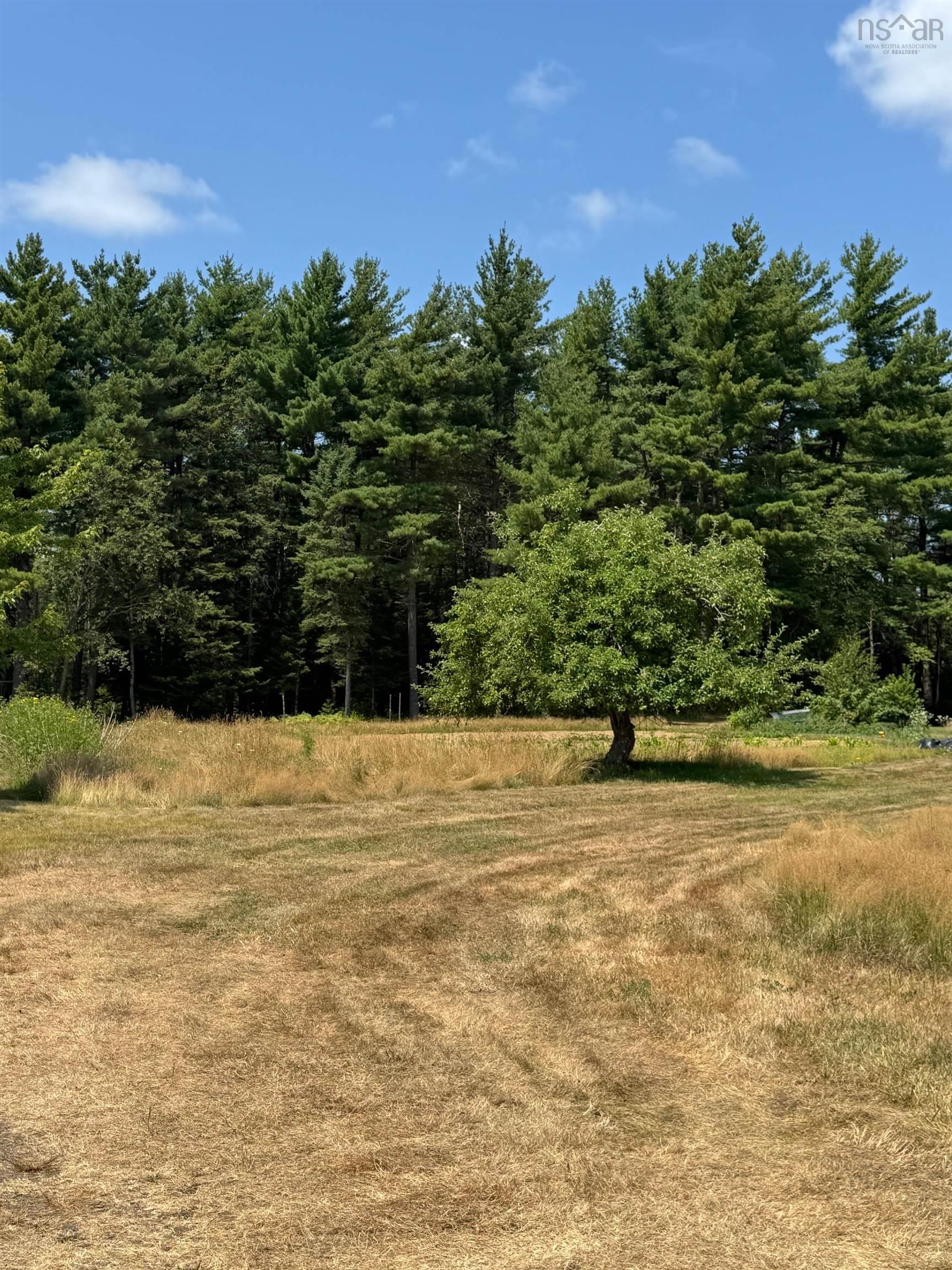 $329,900.00: 960 Highway 208, Simpsons Corner