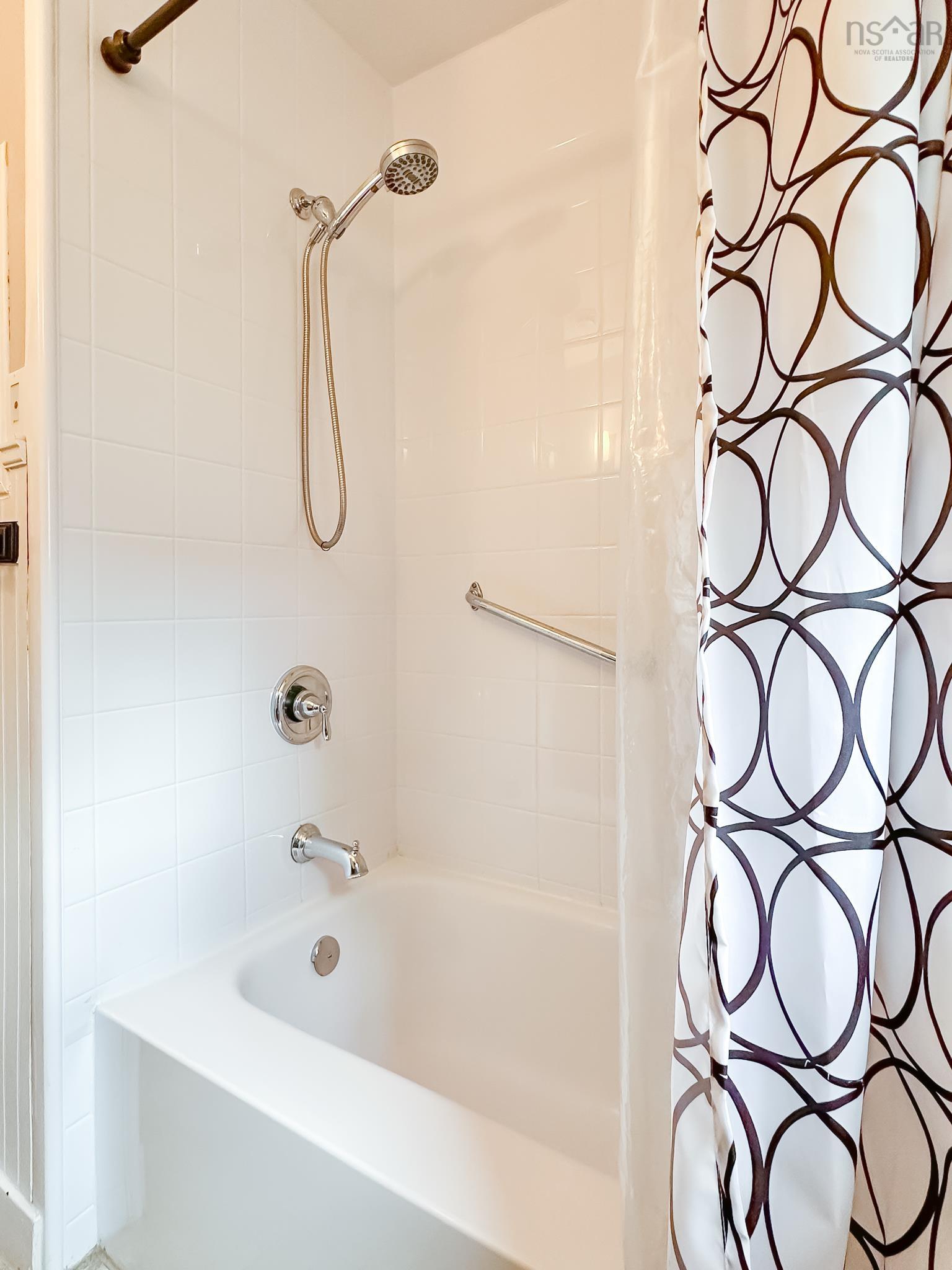 $385,000.00: 12 Southview Avenue, Kentville