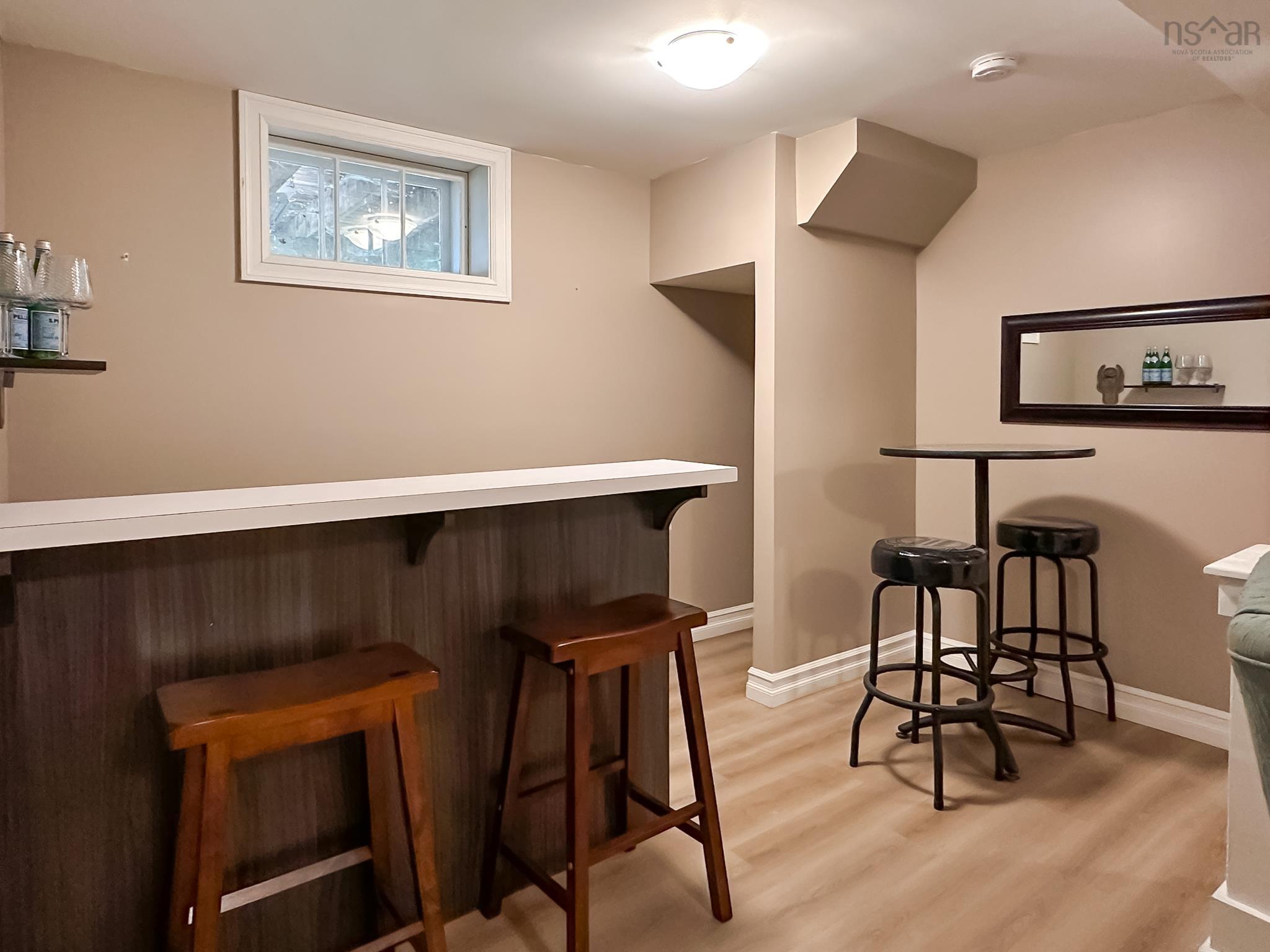 $385,000.00: 12 Southview Avenue, Kentville