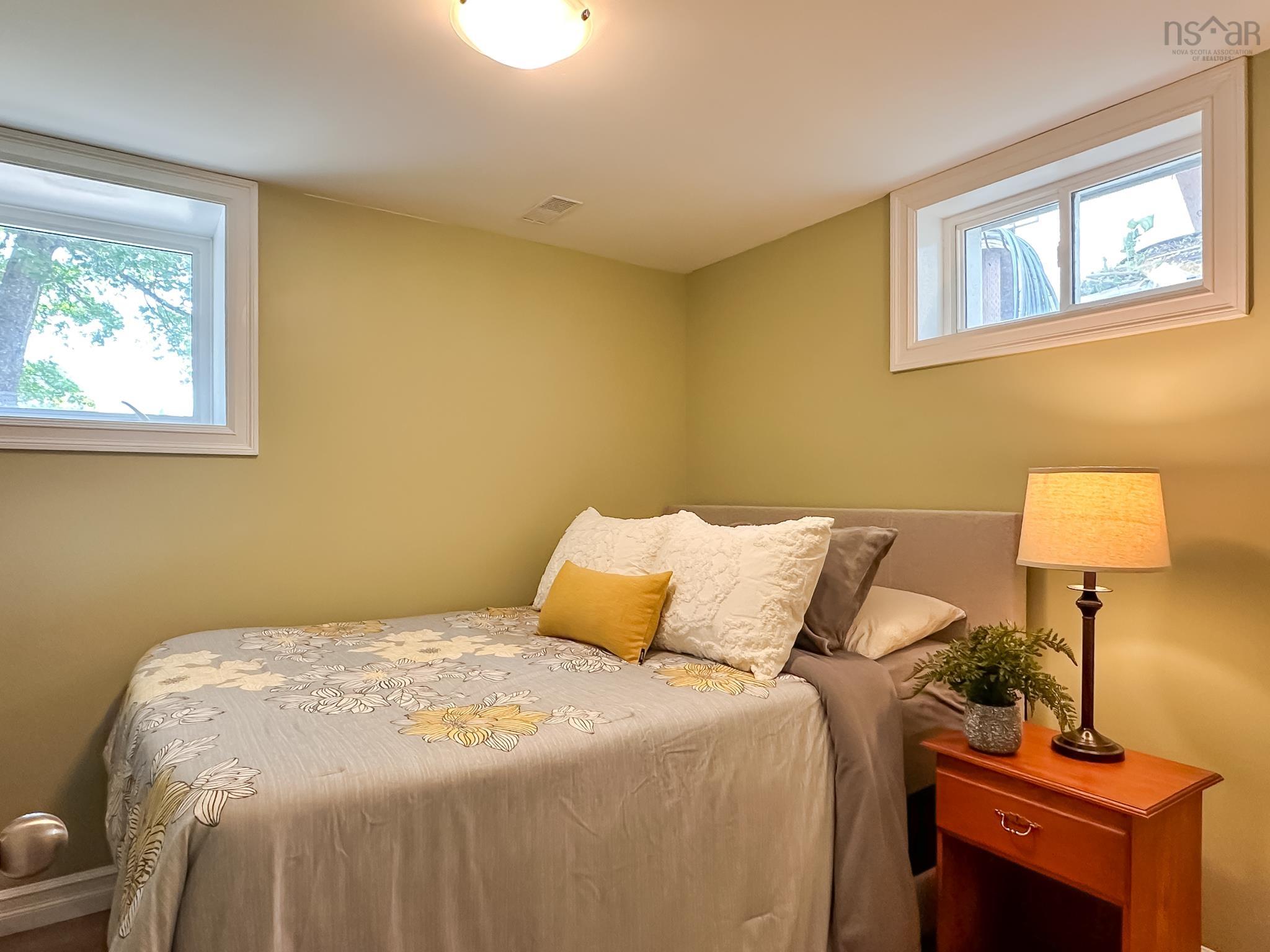 $385,000.00: 12 Southview Avenue, Kentville