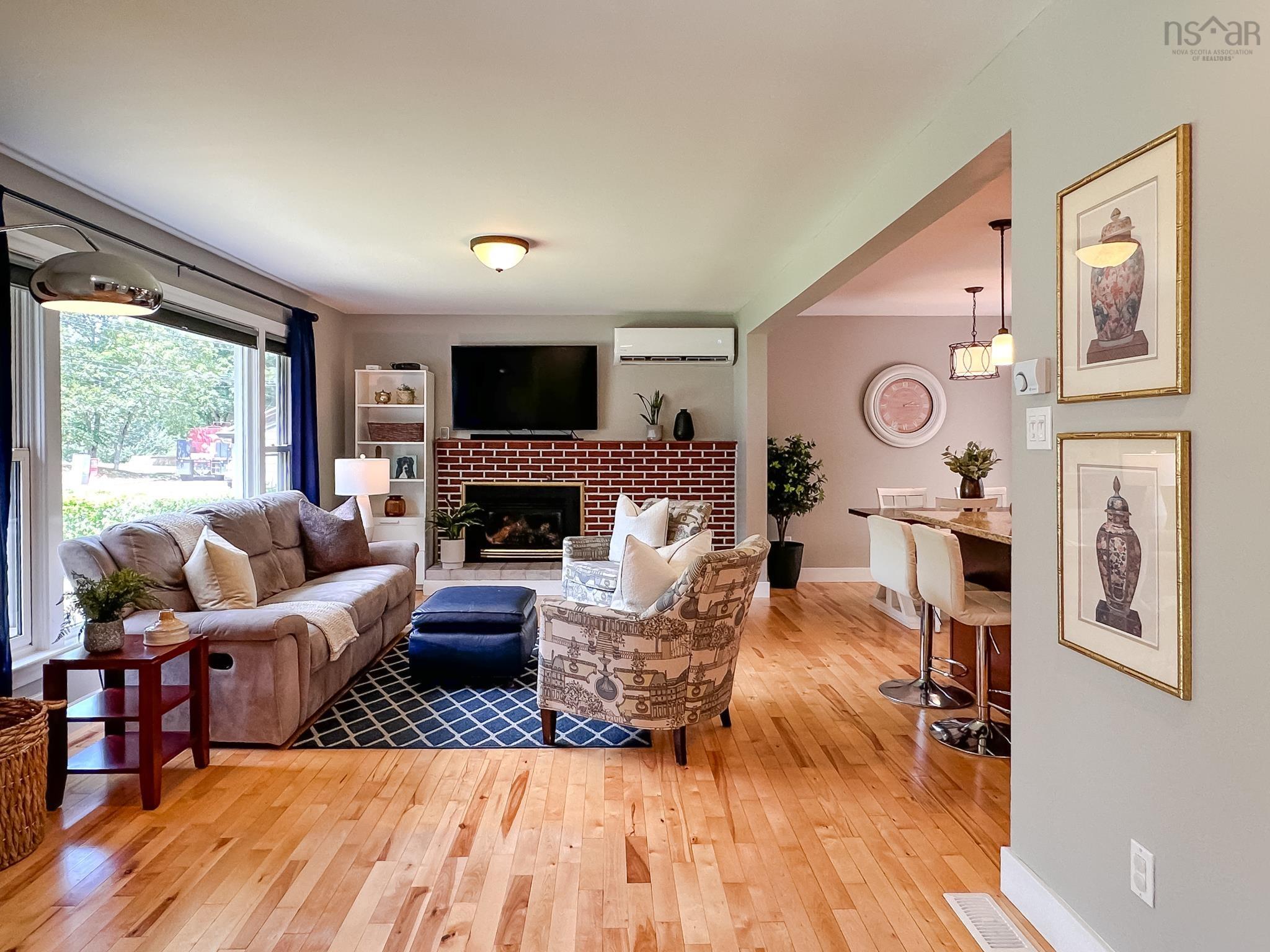 $385,000.00: 12 Southview Avenue, Kentville