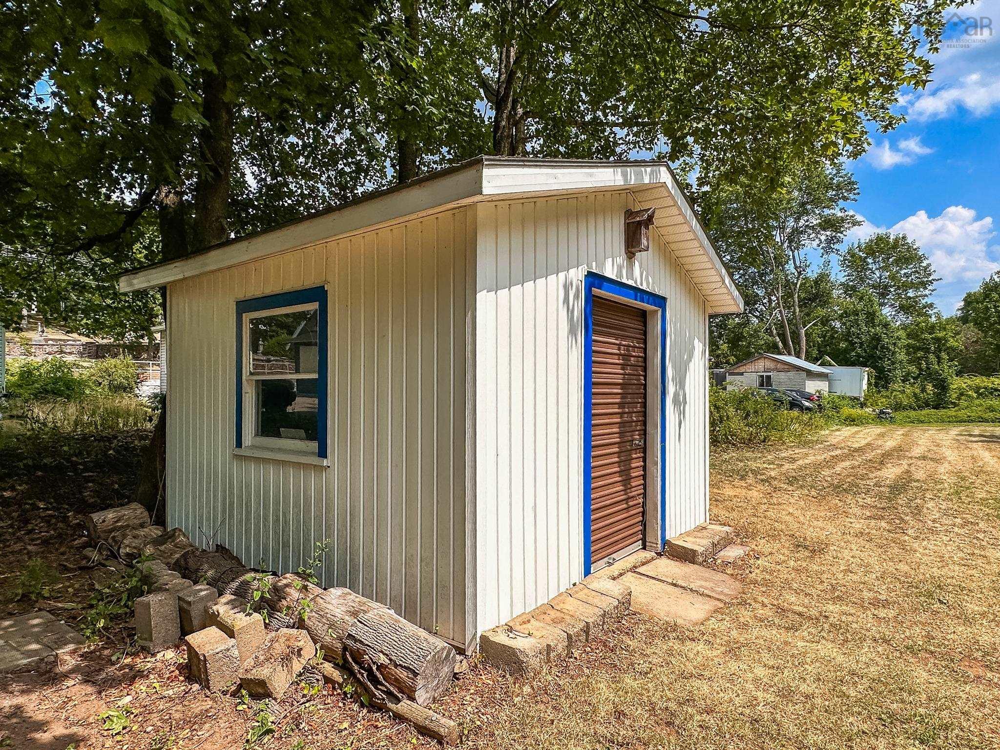 $385,000.00: 12 Southview Avenue, Kentville