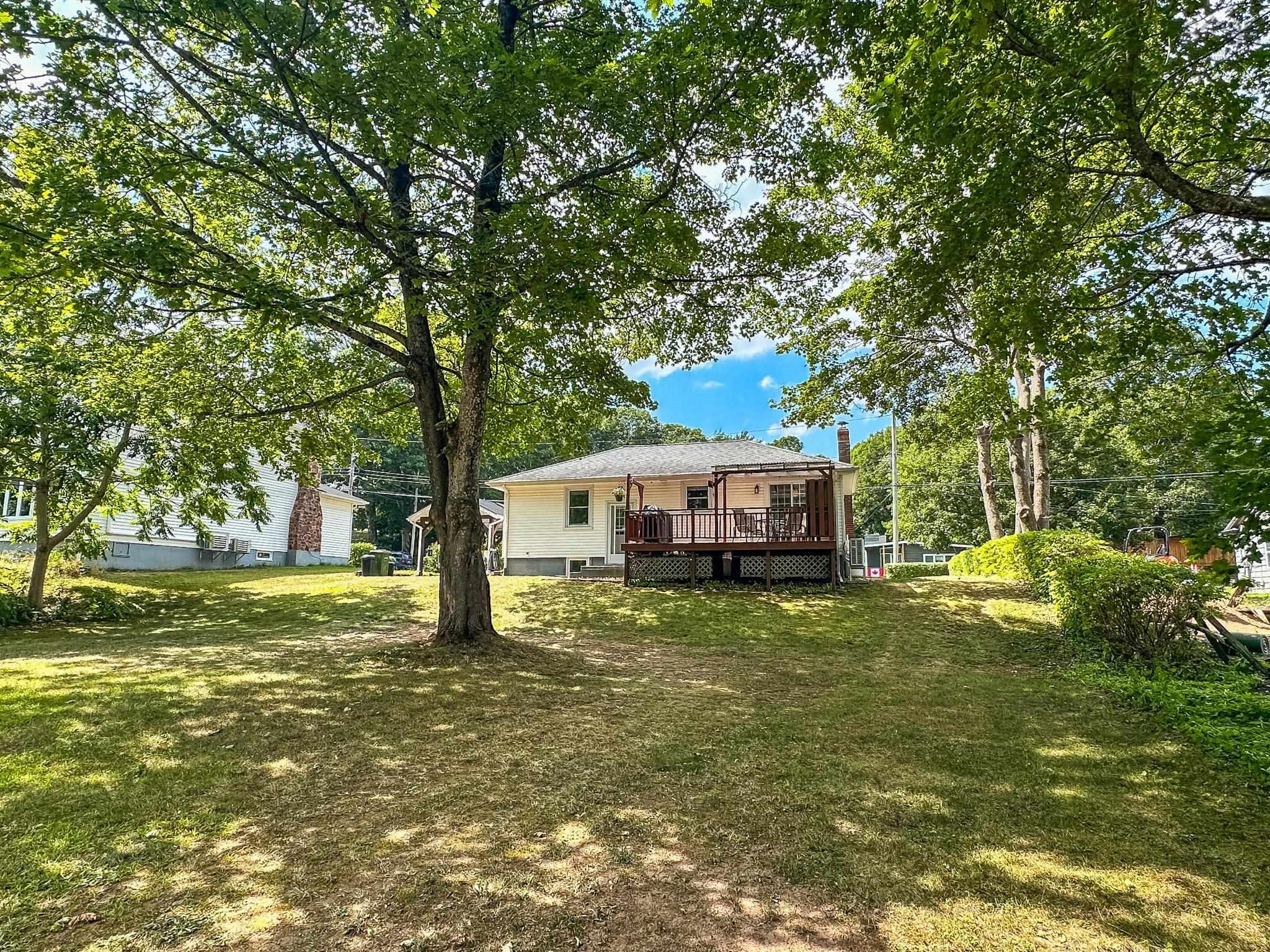 $385,000.00: 12 Southview Avenue, Kentville