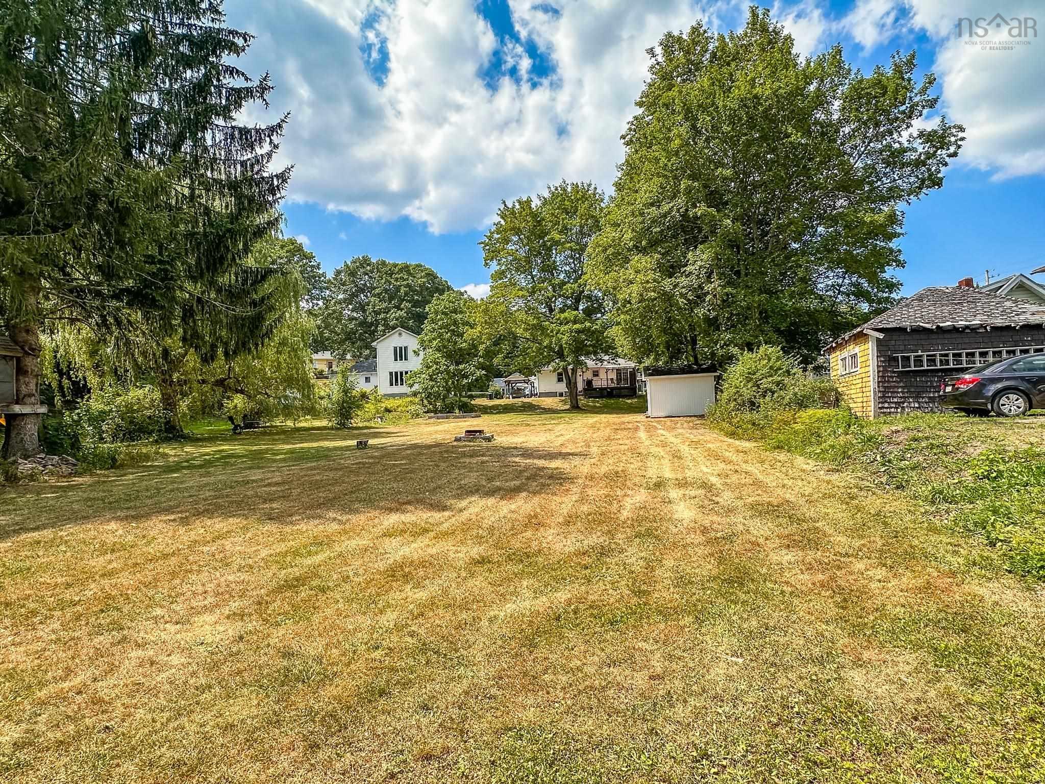 $385,000.00: 12 Southview Avenue, Kentville