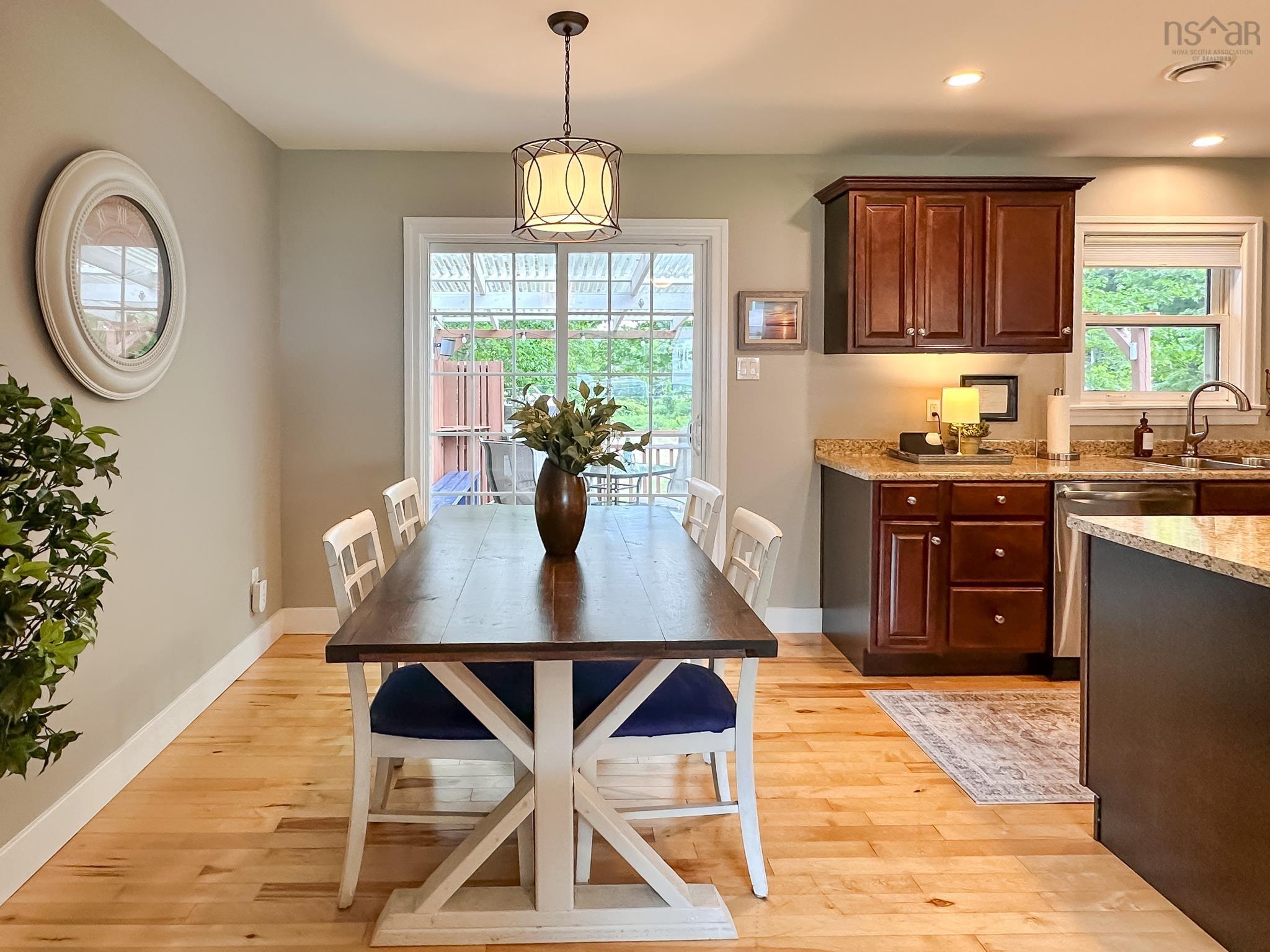 $385,000.00: 12 Southview Avenue, Kentville