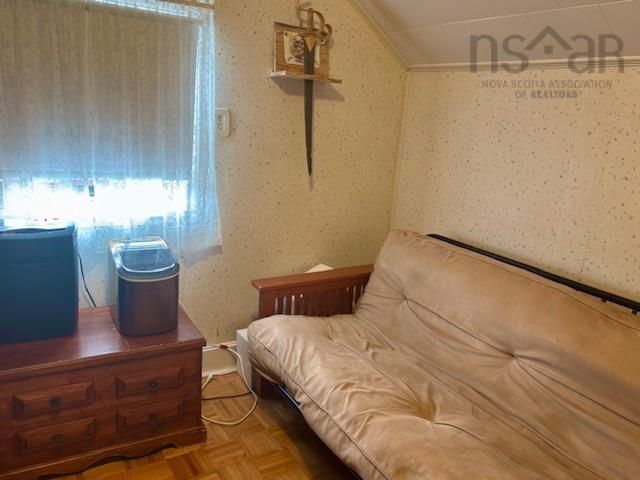 $184,900.00: 211 Ling Street, New Waterford