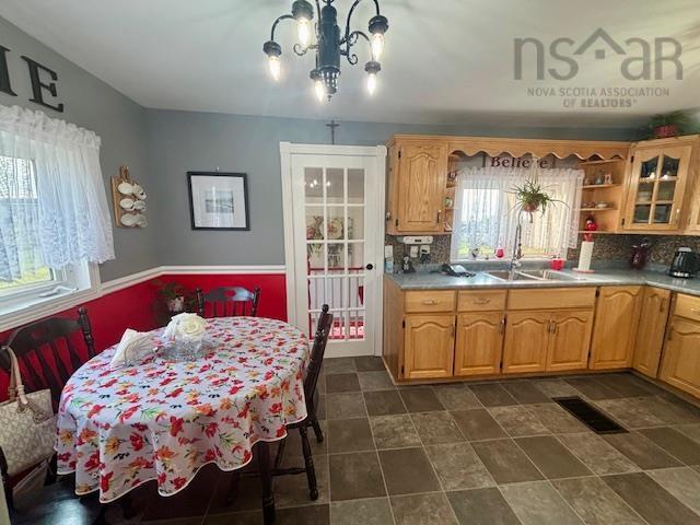 $184,900.00: 211 Ling Street, New Waterford