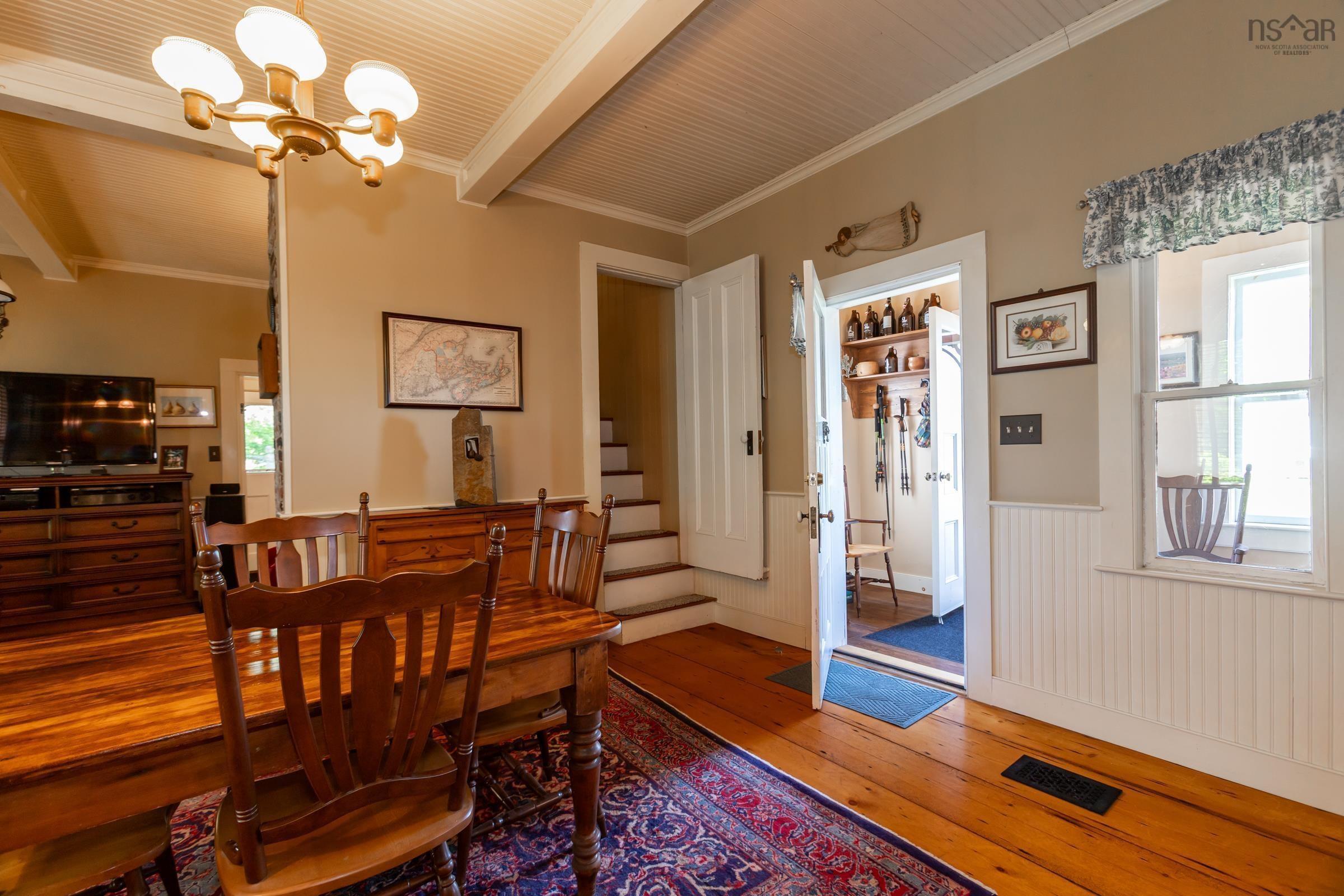 $829,000.00: 5287 Granville Road, Granville Ferry