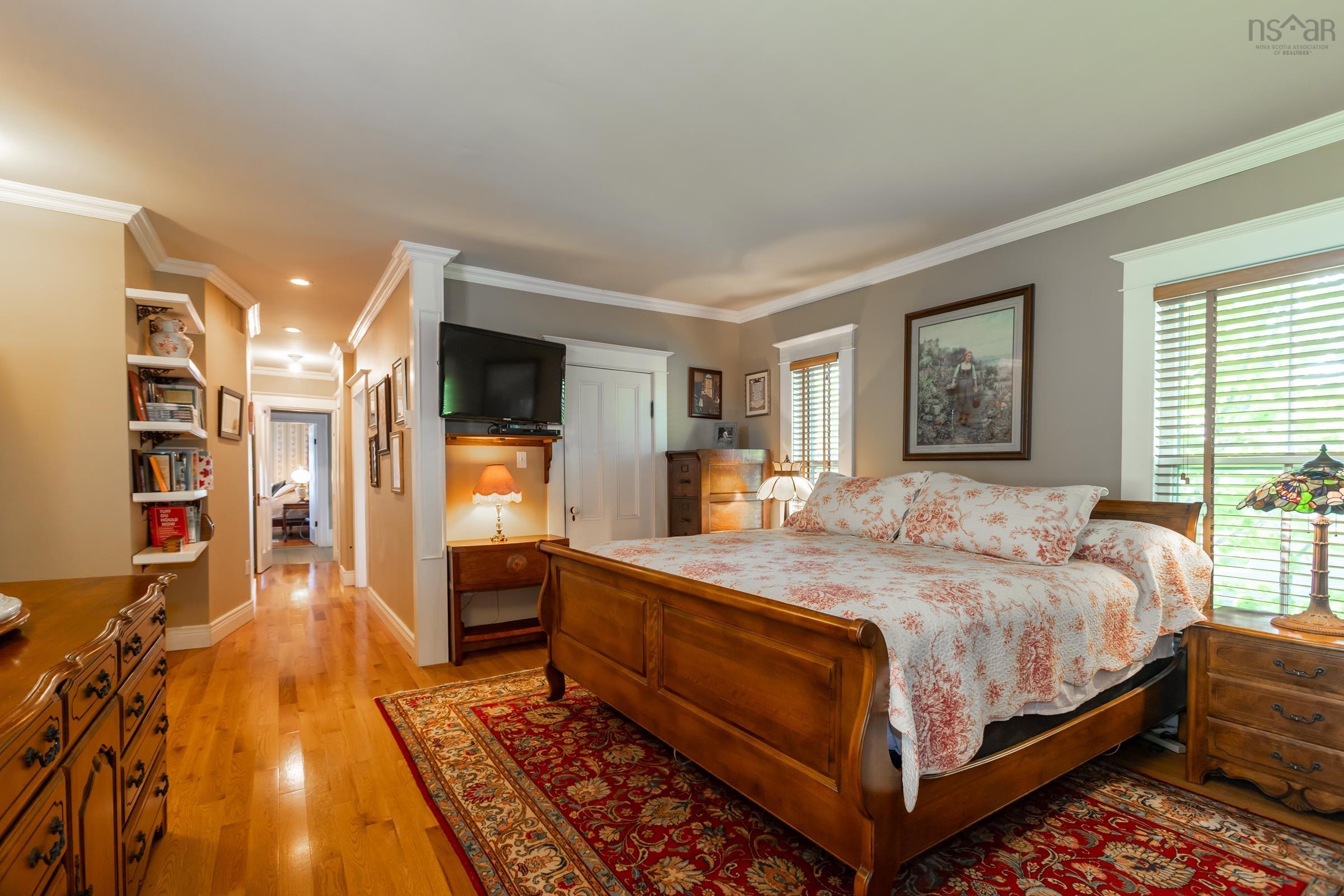 $829,000.00: 5287 Granville Road, Granville Ferry