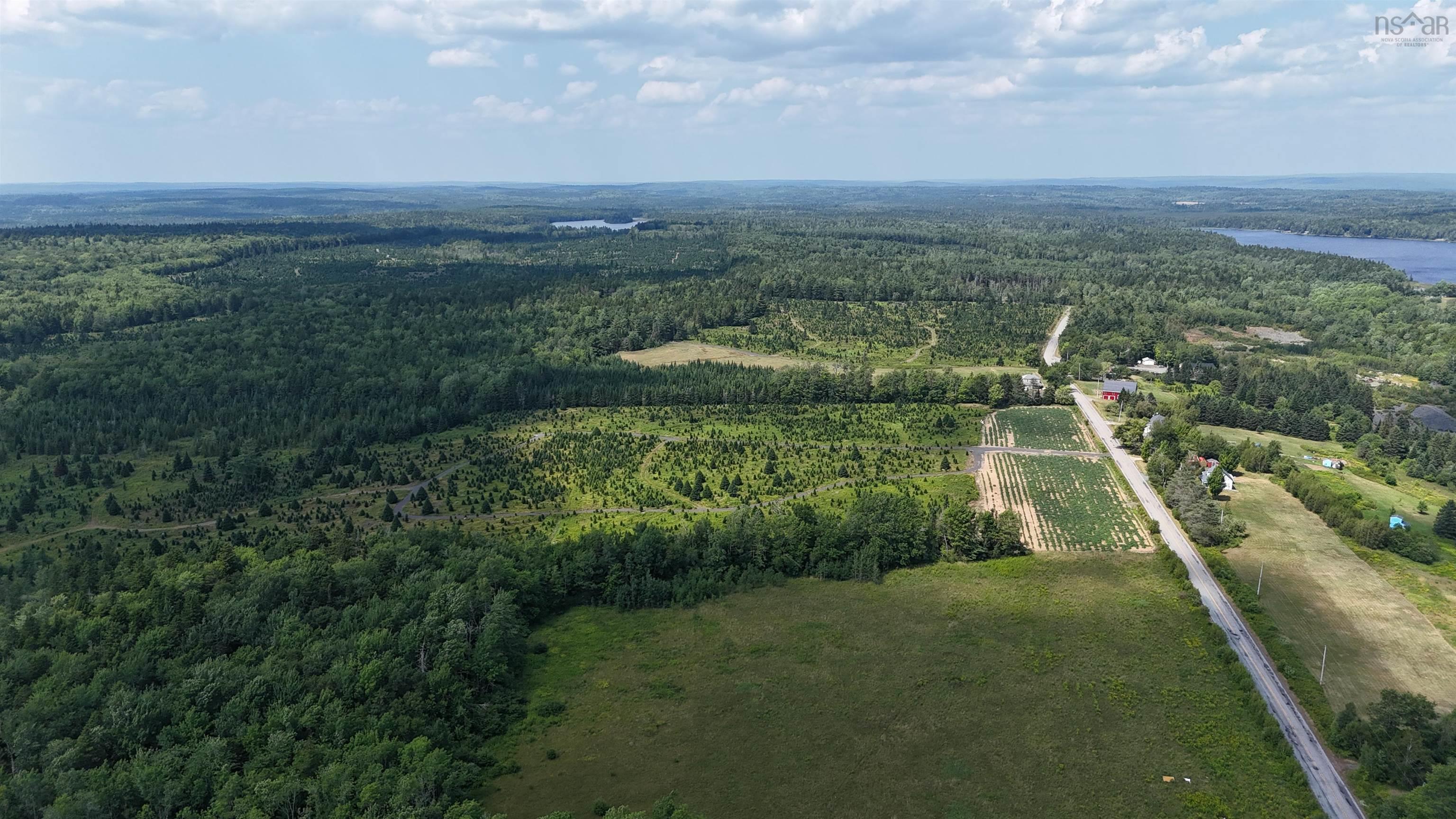 $69,900.00: 1335 Farmington Road, Parkdale