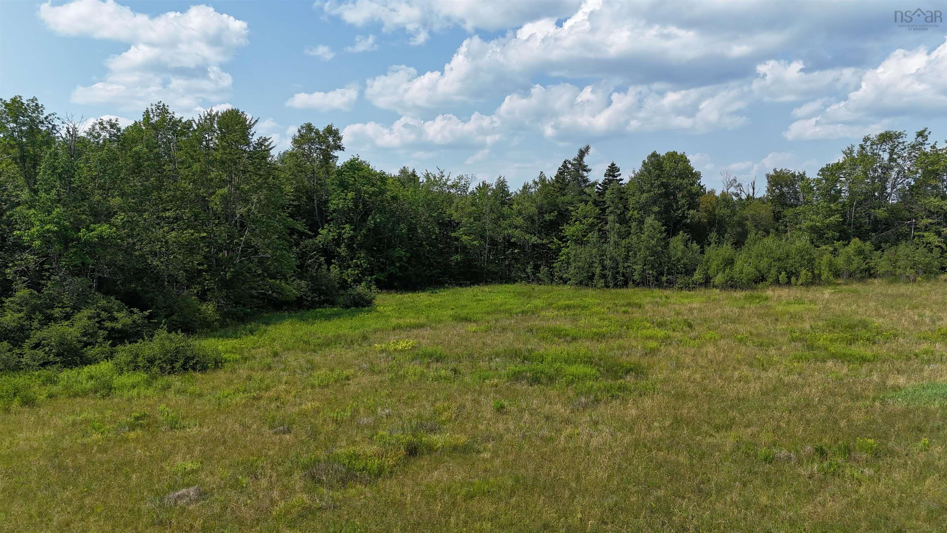 $69,900.00: 1335 Farmington Road, Parkdale