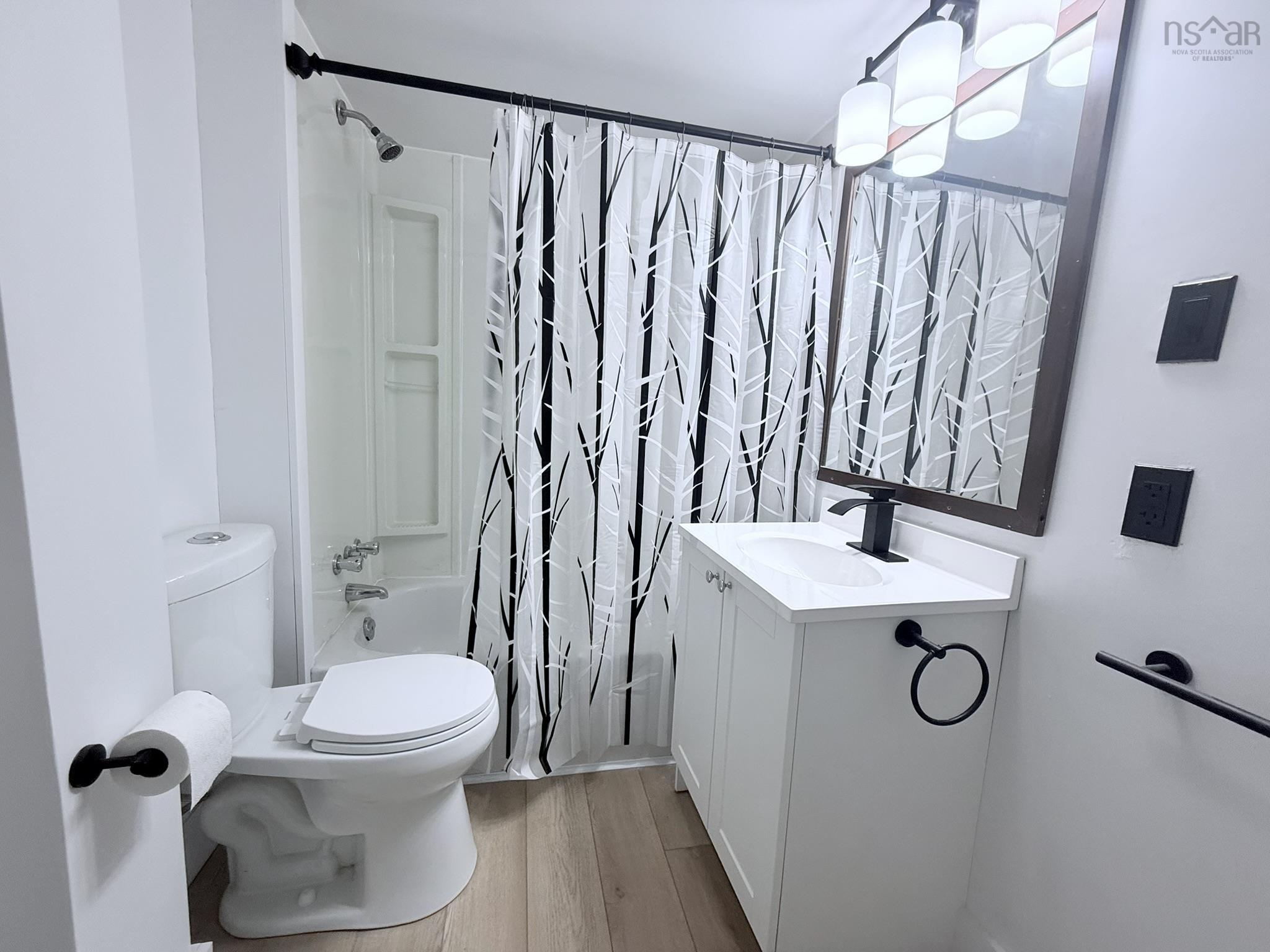 $225,000.00: 315 SOUTH FOORD Street, Stellarton