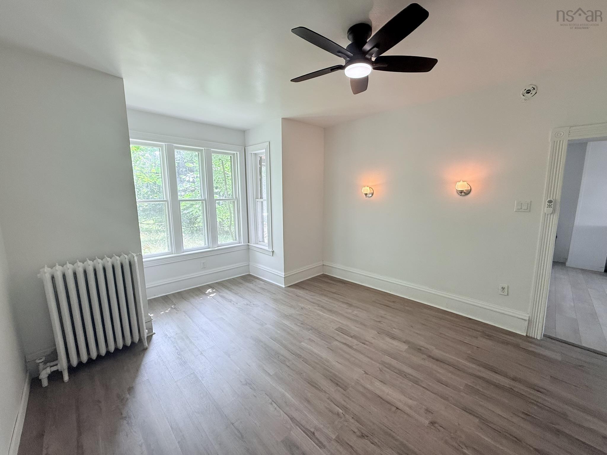 $225,000.00: 315 SOUTH FOORD Street, Stellarton