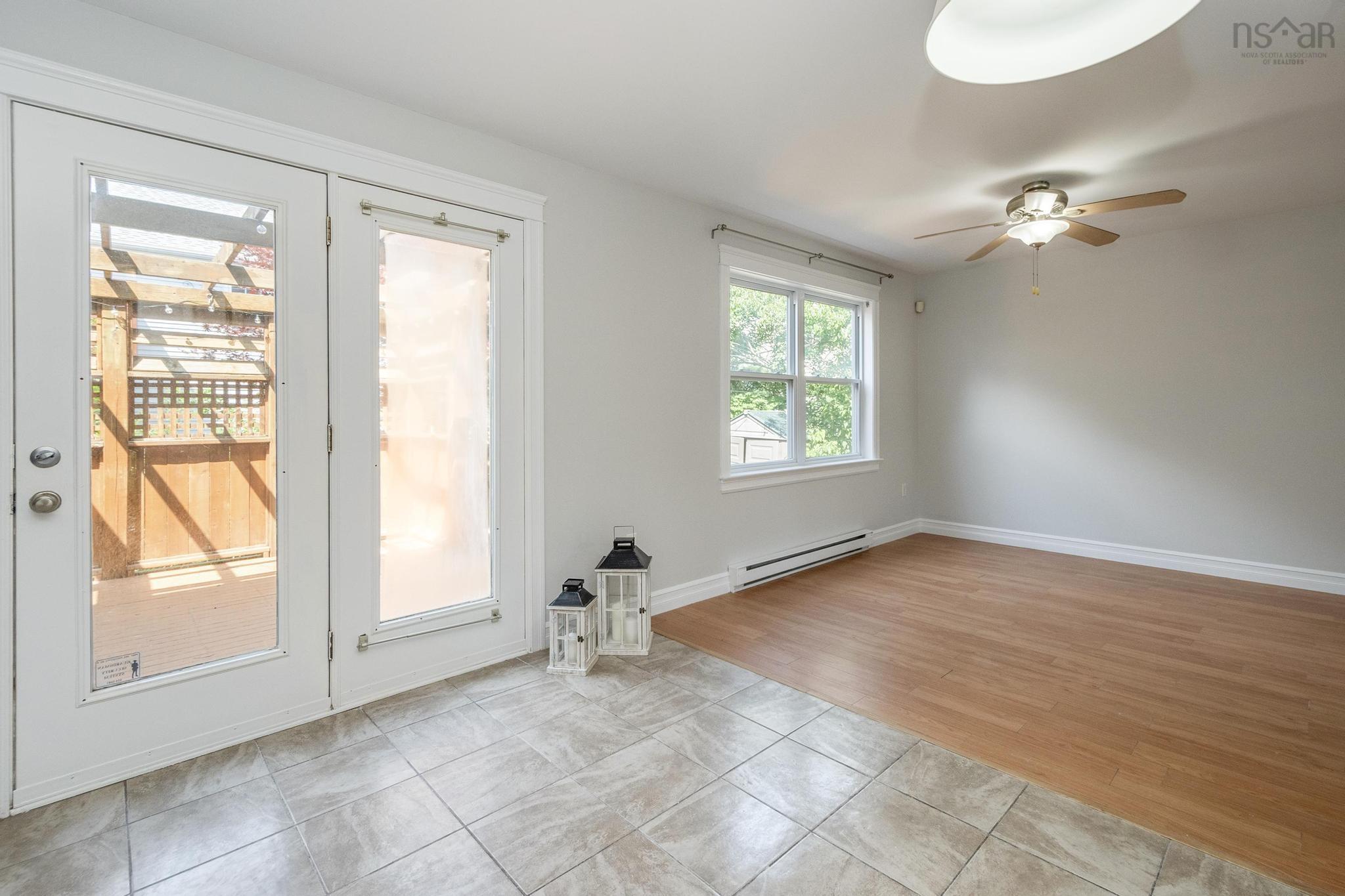 $549,900.00: 33 Sunnydale Crescent, Bedford