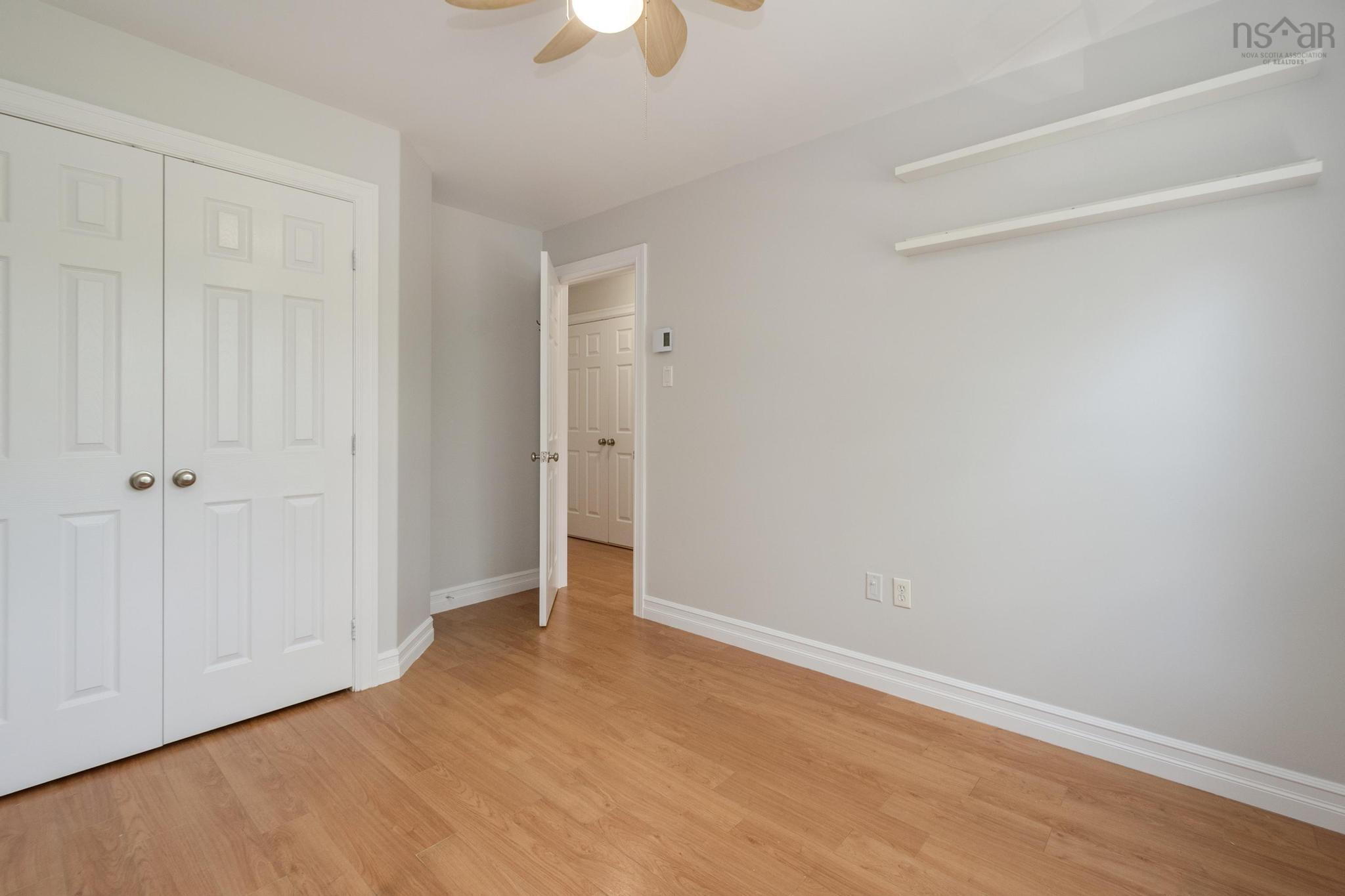 $549,900.00: 33 Sunnydale Crescent, Bedford