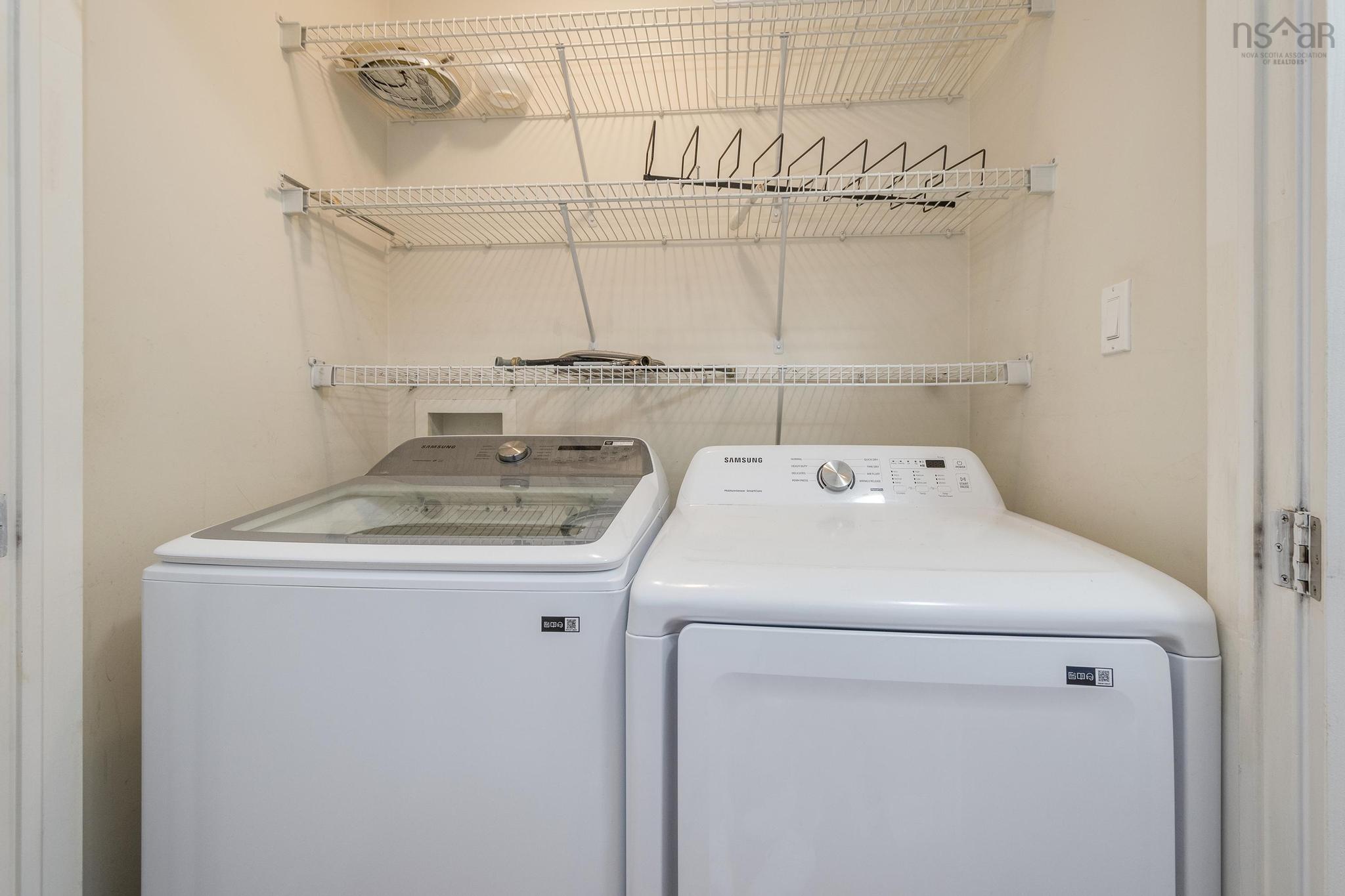 $549,900.00: 33 Sunnydale Crescent, Bedford