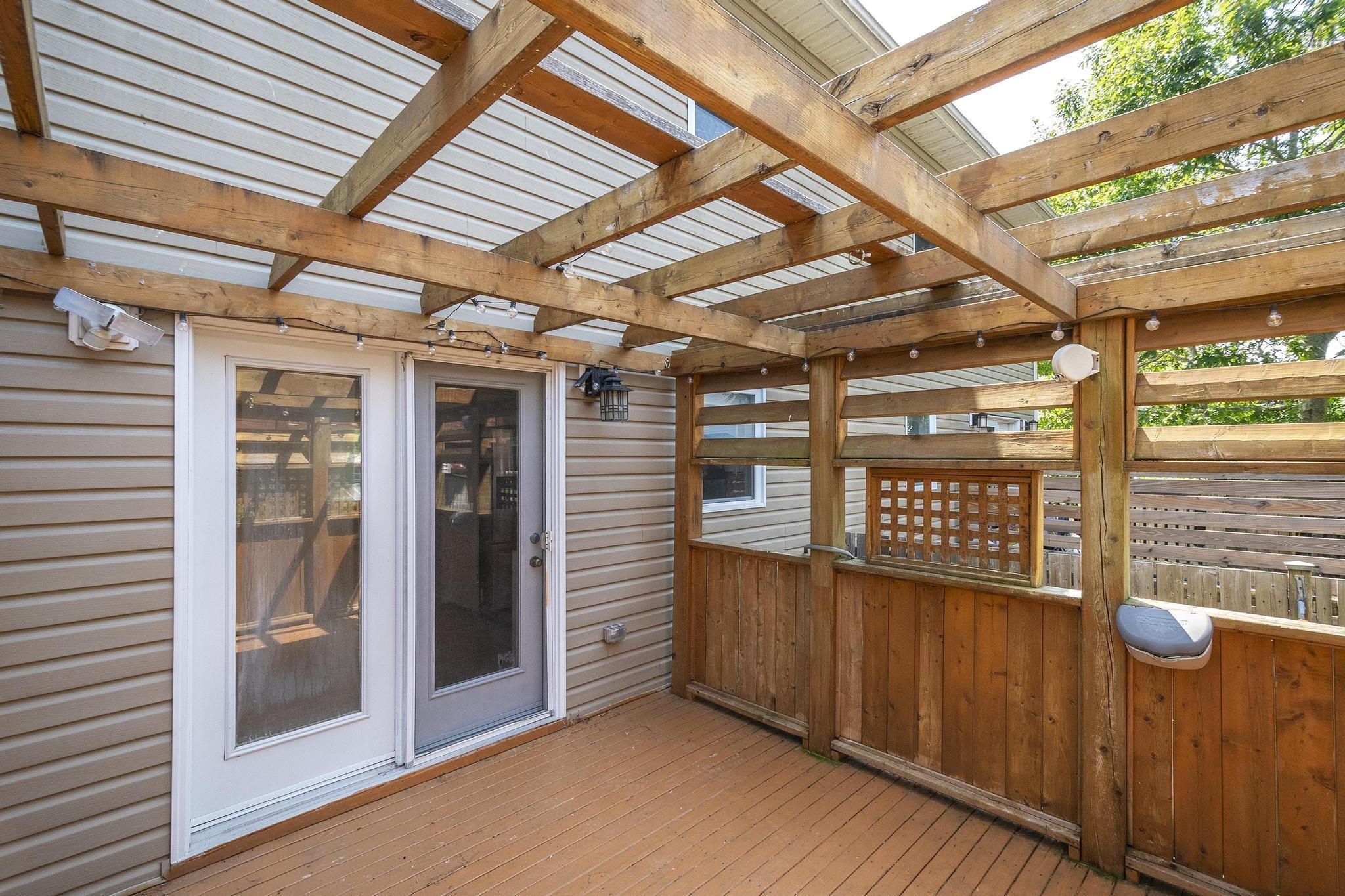 $549,900.00: 33 Sunnydale Crescent, Bedford