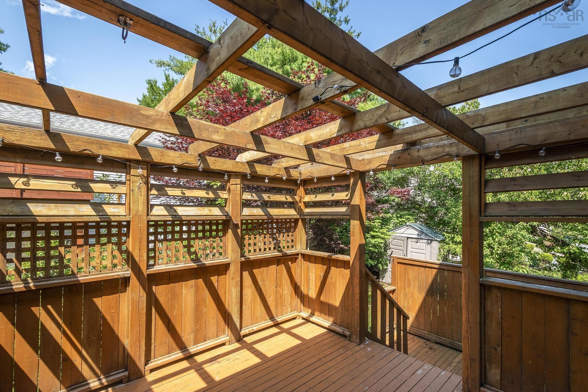 $549,900.00: 33 Sunnydale Crescent, Bedford