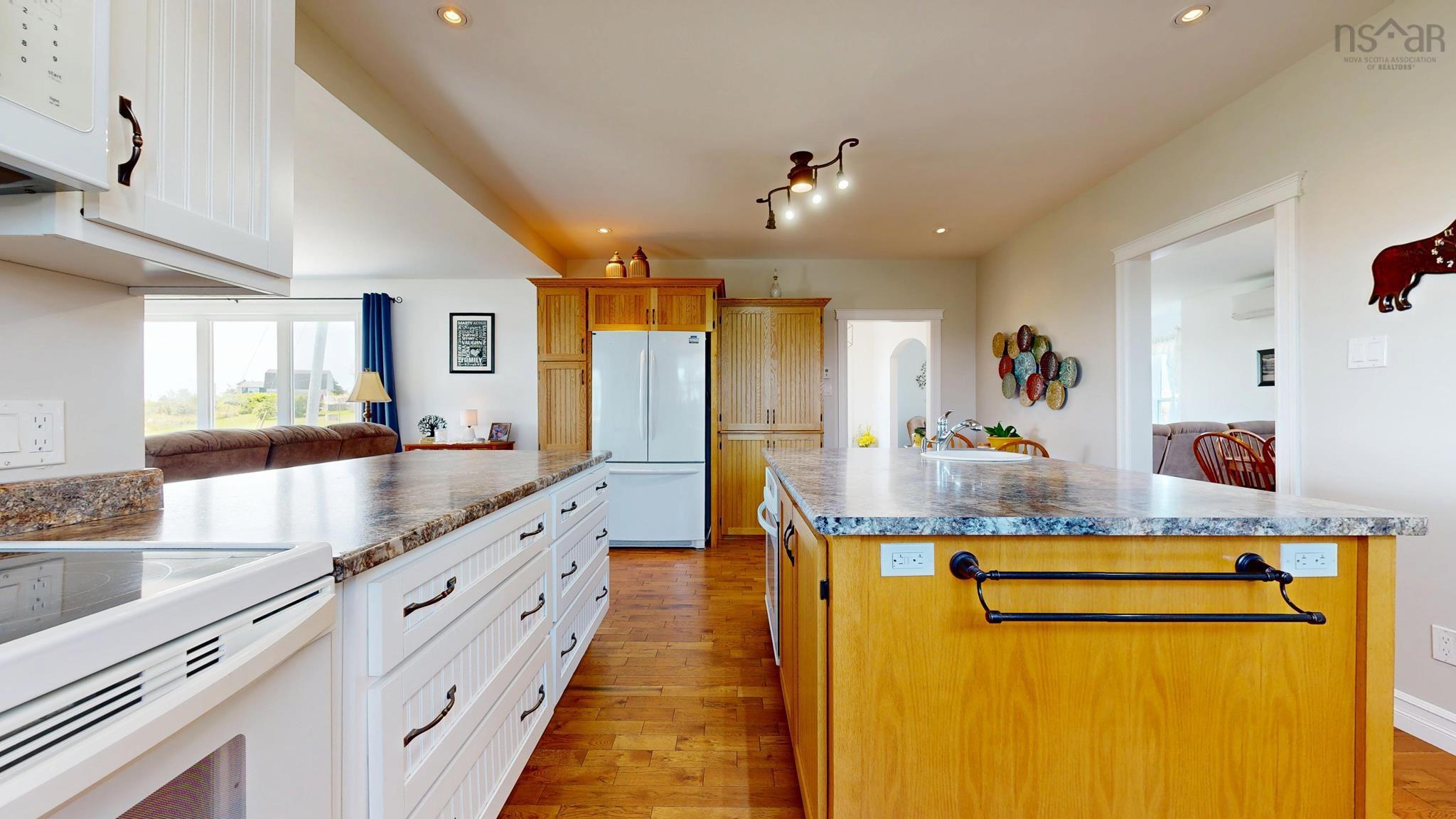 $430,000.00: 3009 Main Street, Clark