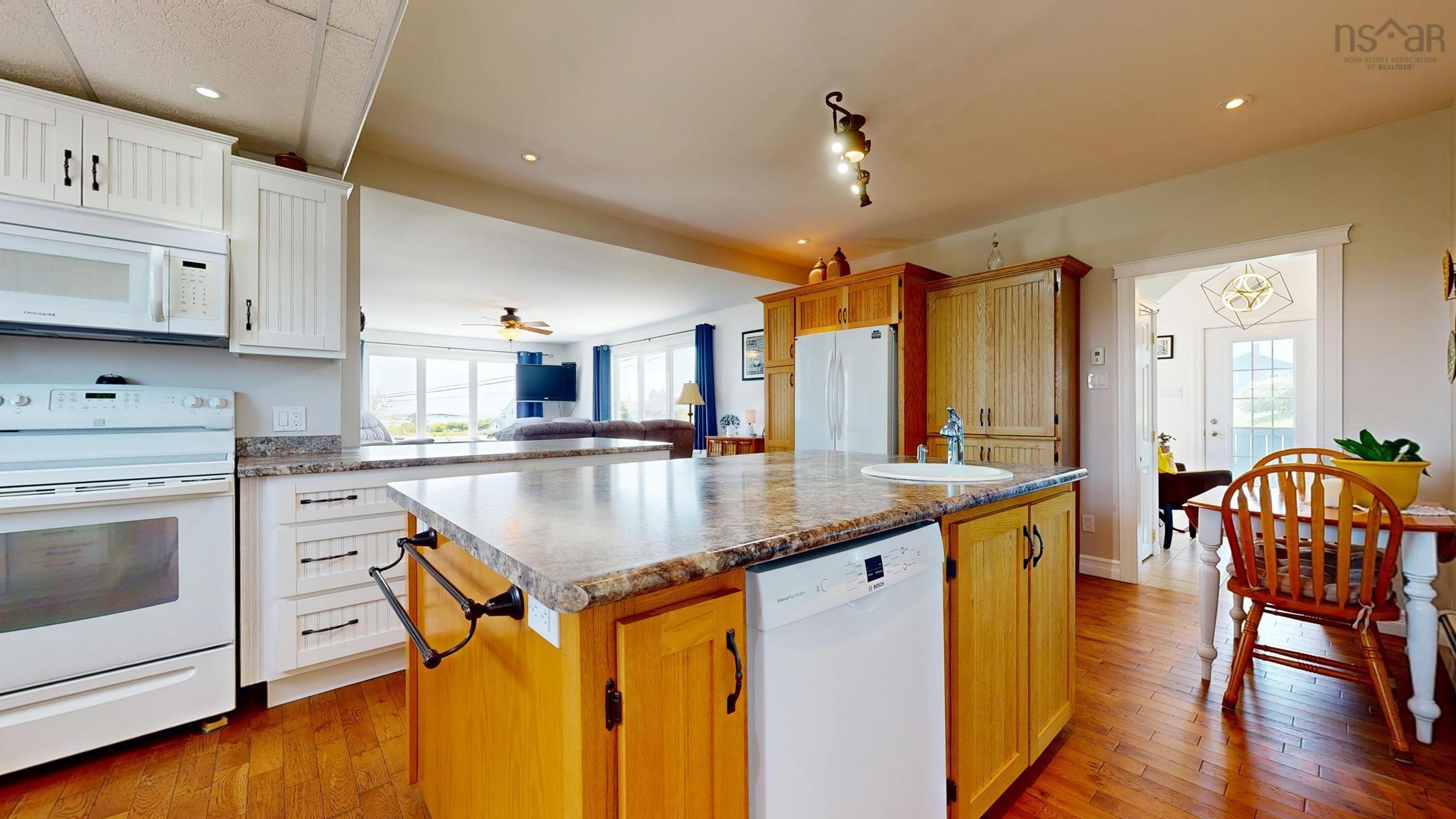 $430,000.00: 3009 Main Street, Clark