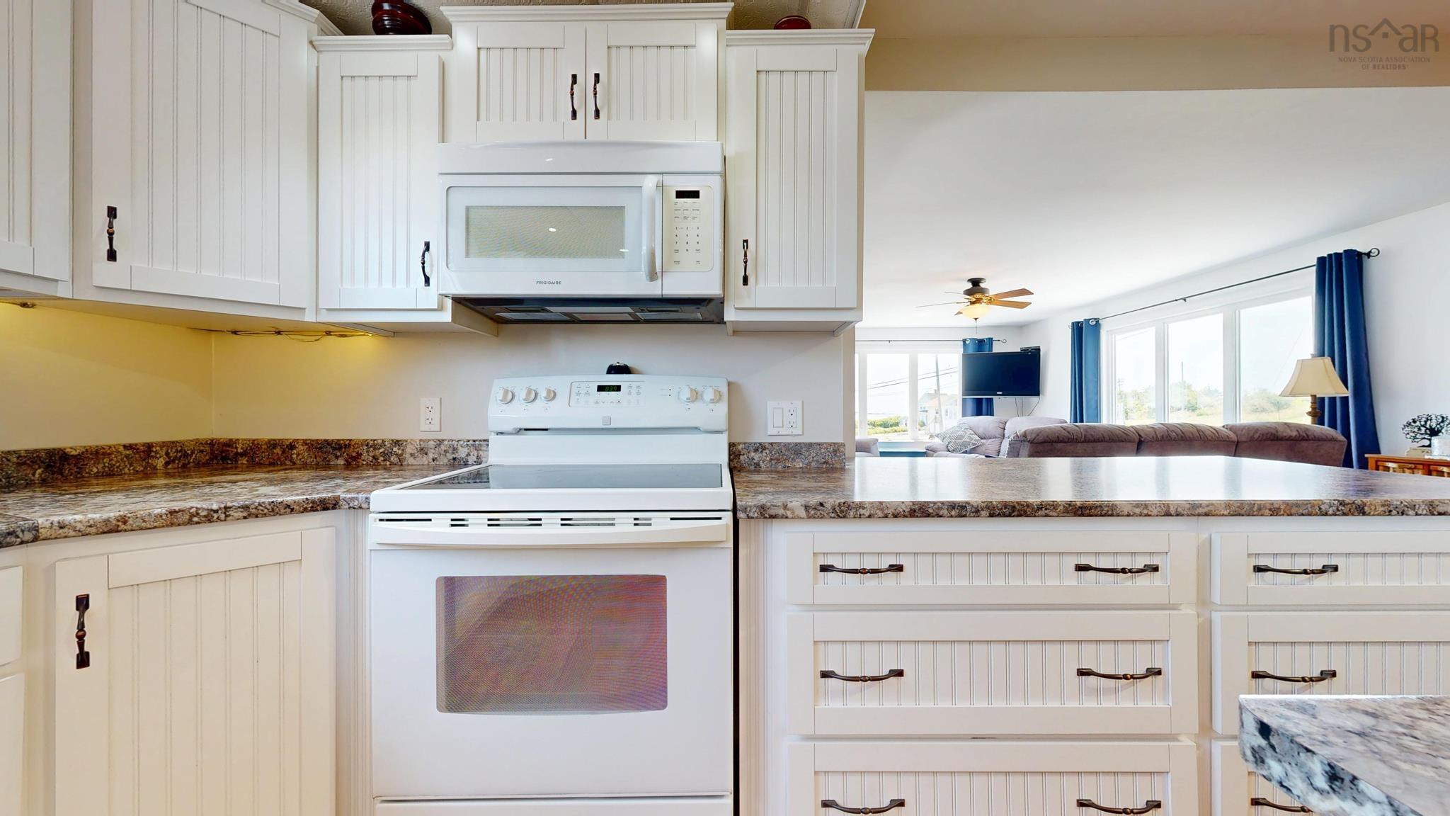 $430,000.00: 3009 Main Street, Clark