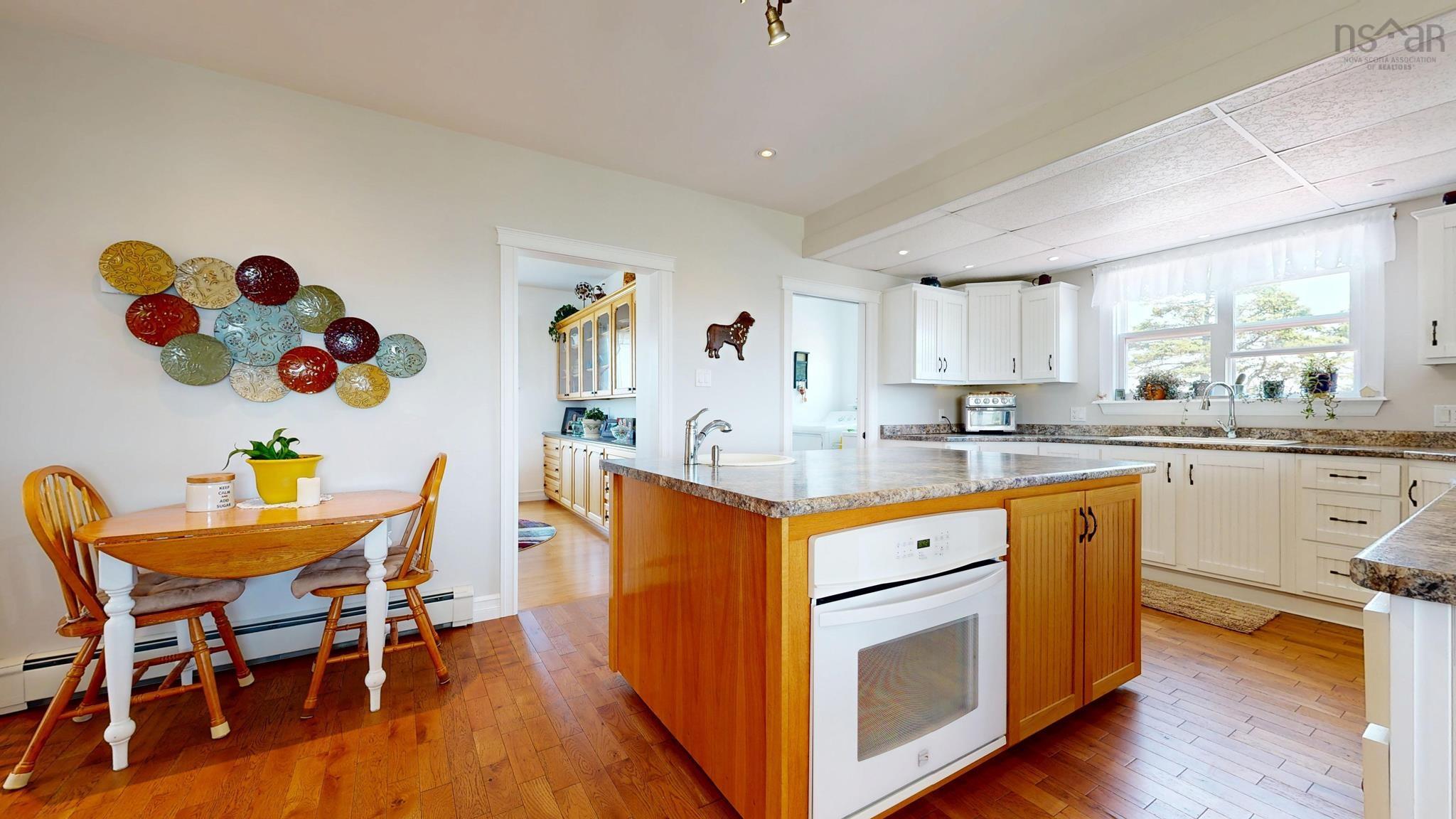 $430,000.00: 3009 Main Street, Clark