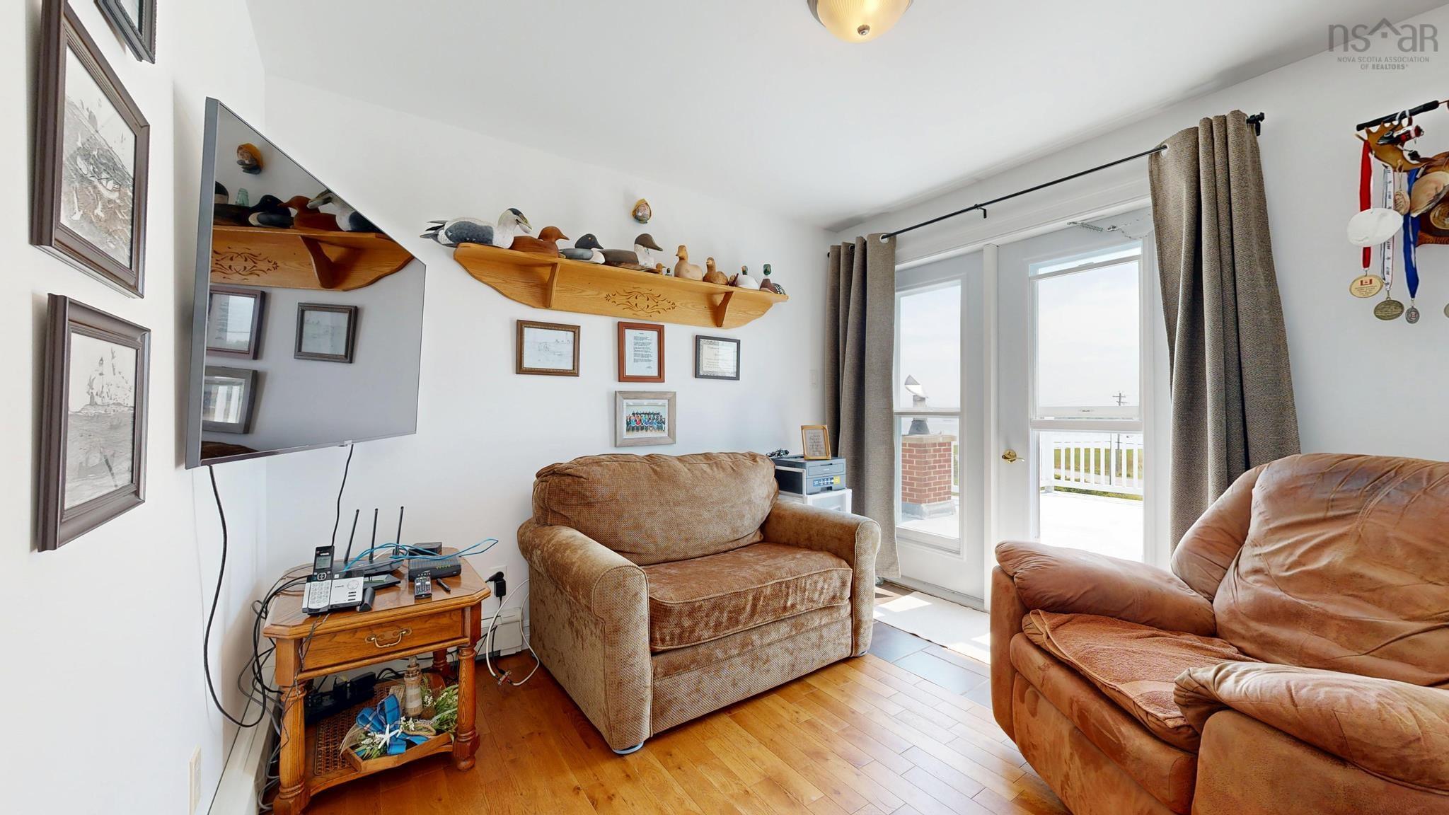 $430,000.00: 3009 Main Street, Clark