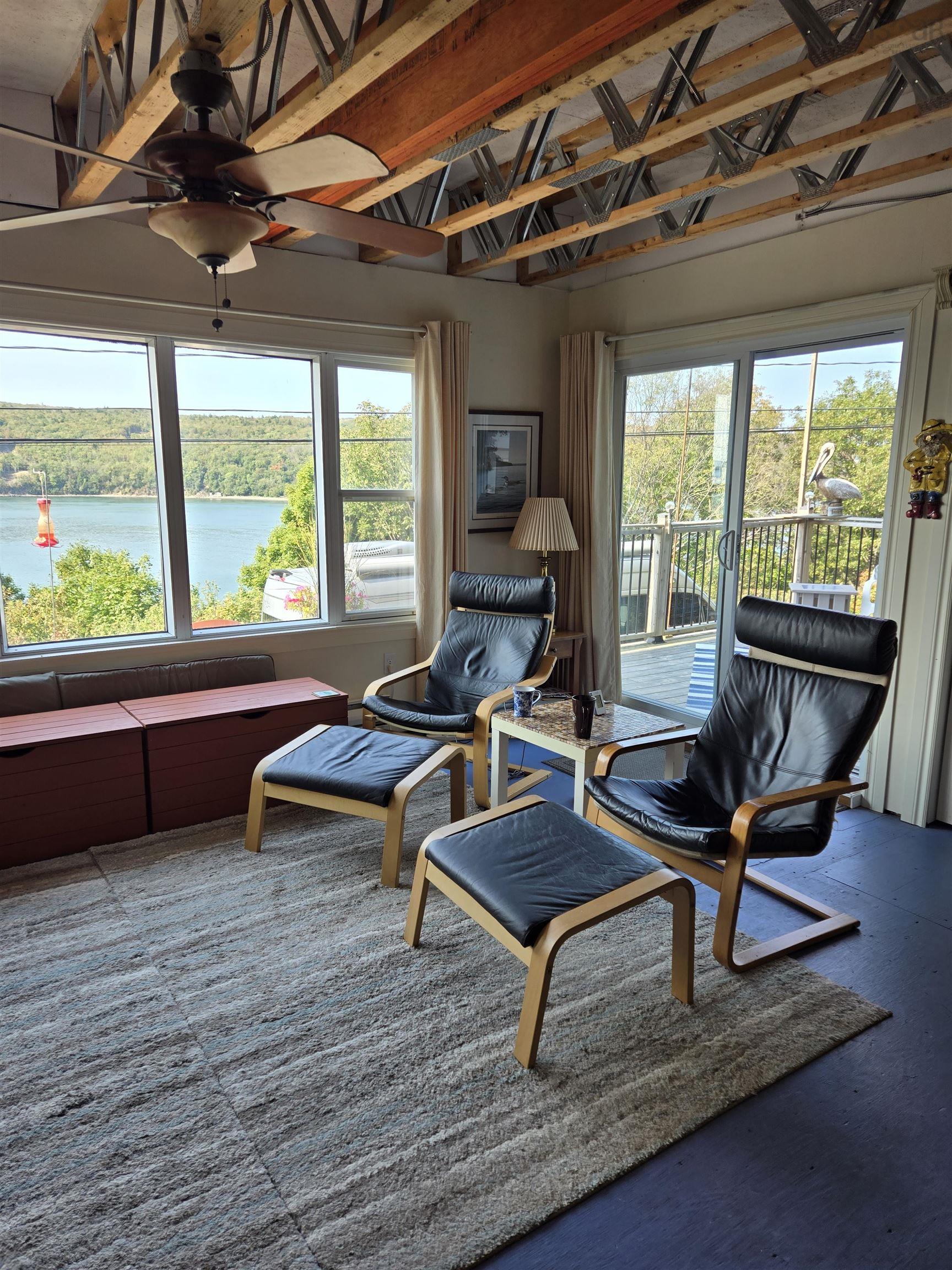 $219,000.00: 817 Granville Road, Victoria Beach