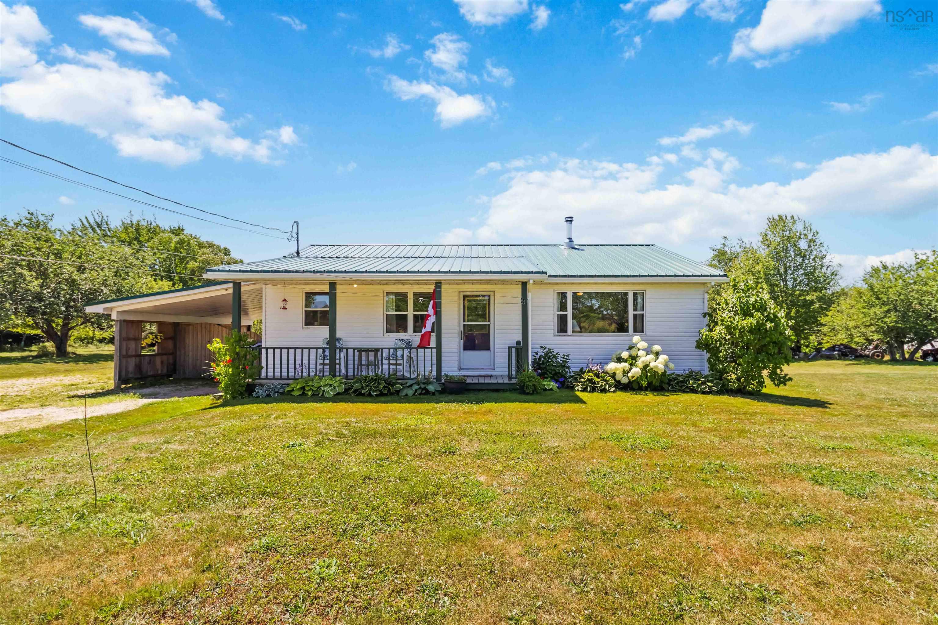 $449,000.00: 5451 Highway 325, Baker Settlement