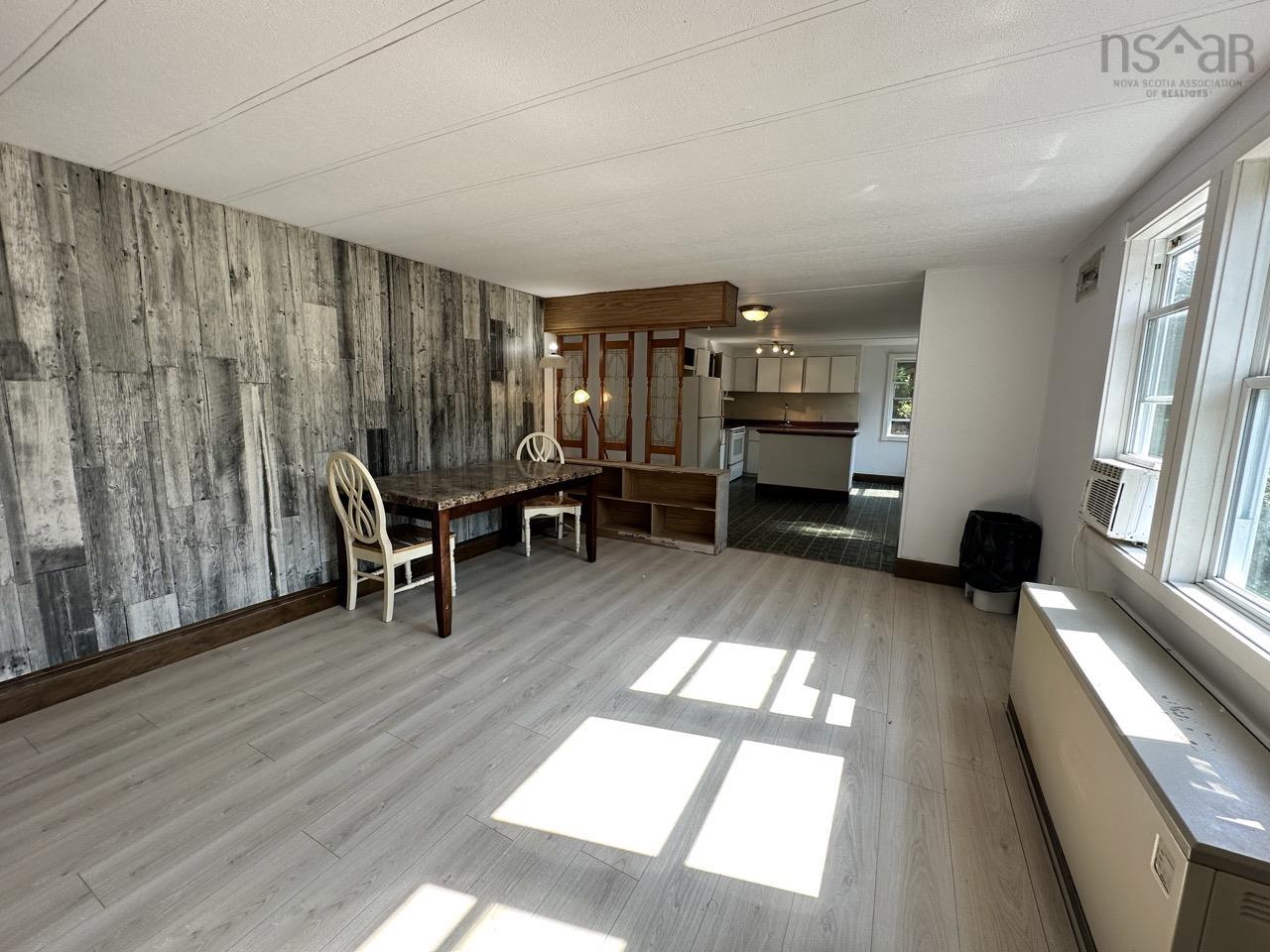 $220,000.00: 403 Les Collins Avenue, West Chezzetcook