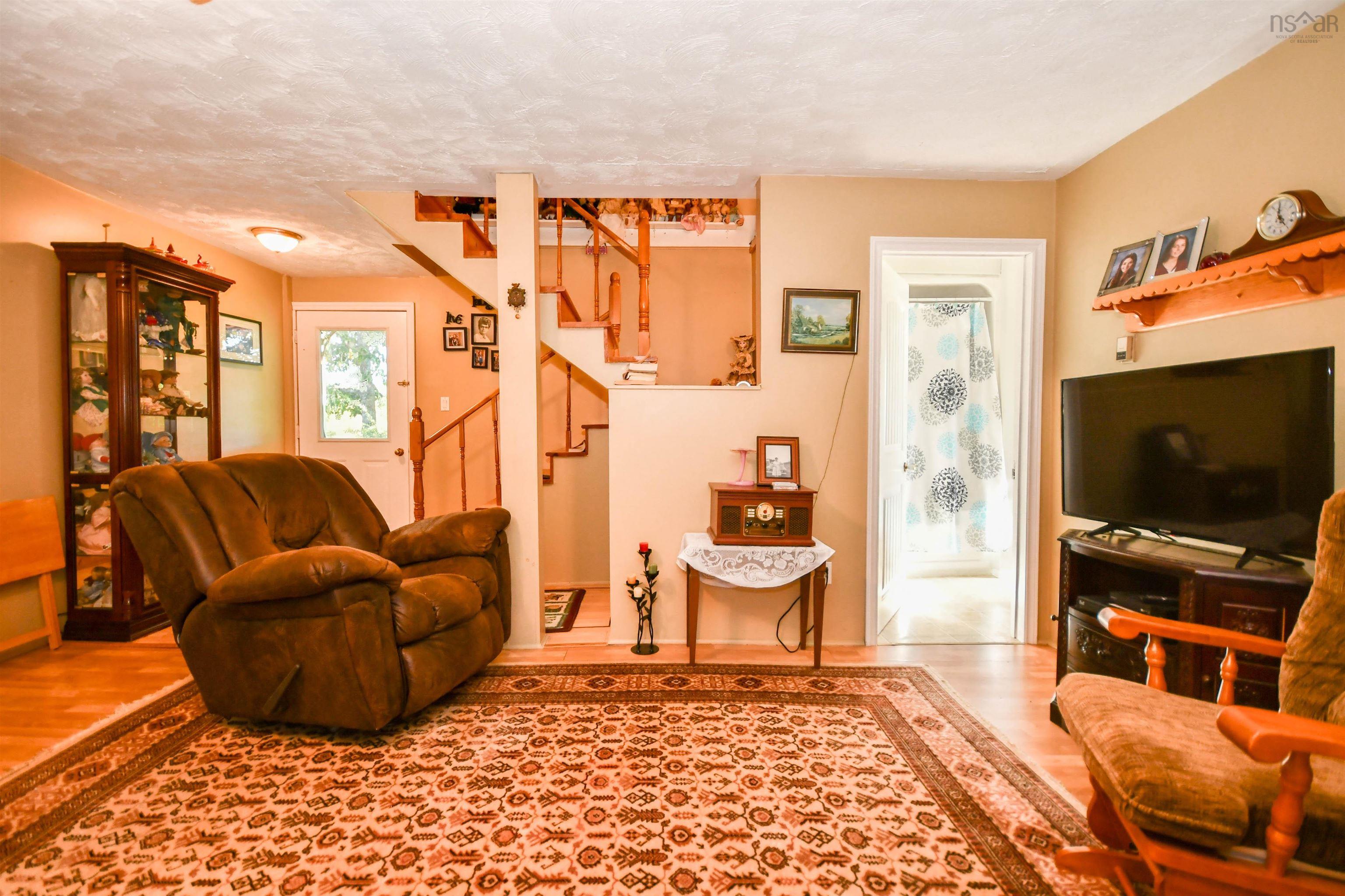$284,900.00: 5134 Stewiacke Road, South Branch