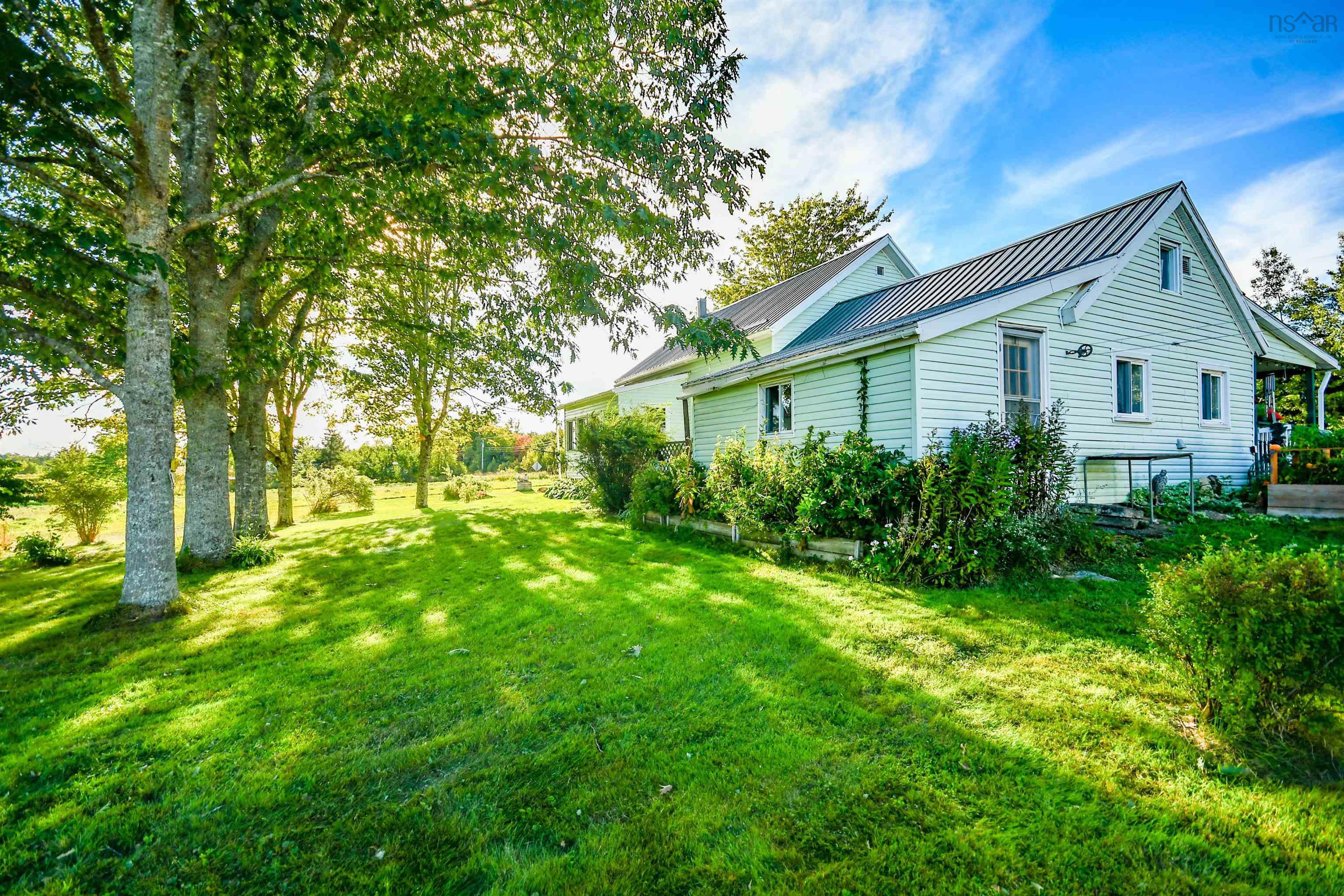 $284,900.00: 5134 Stewiacke Road, South Branch