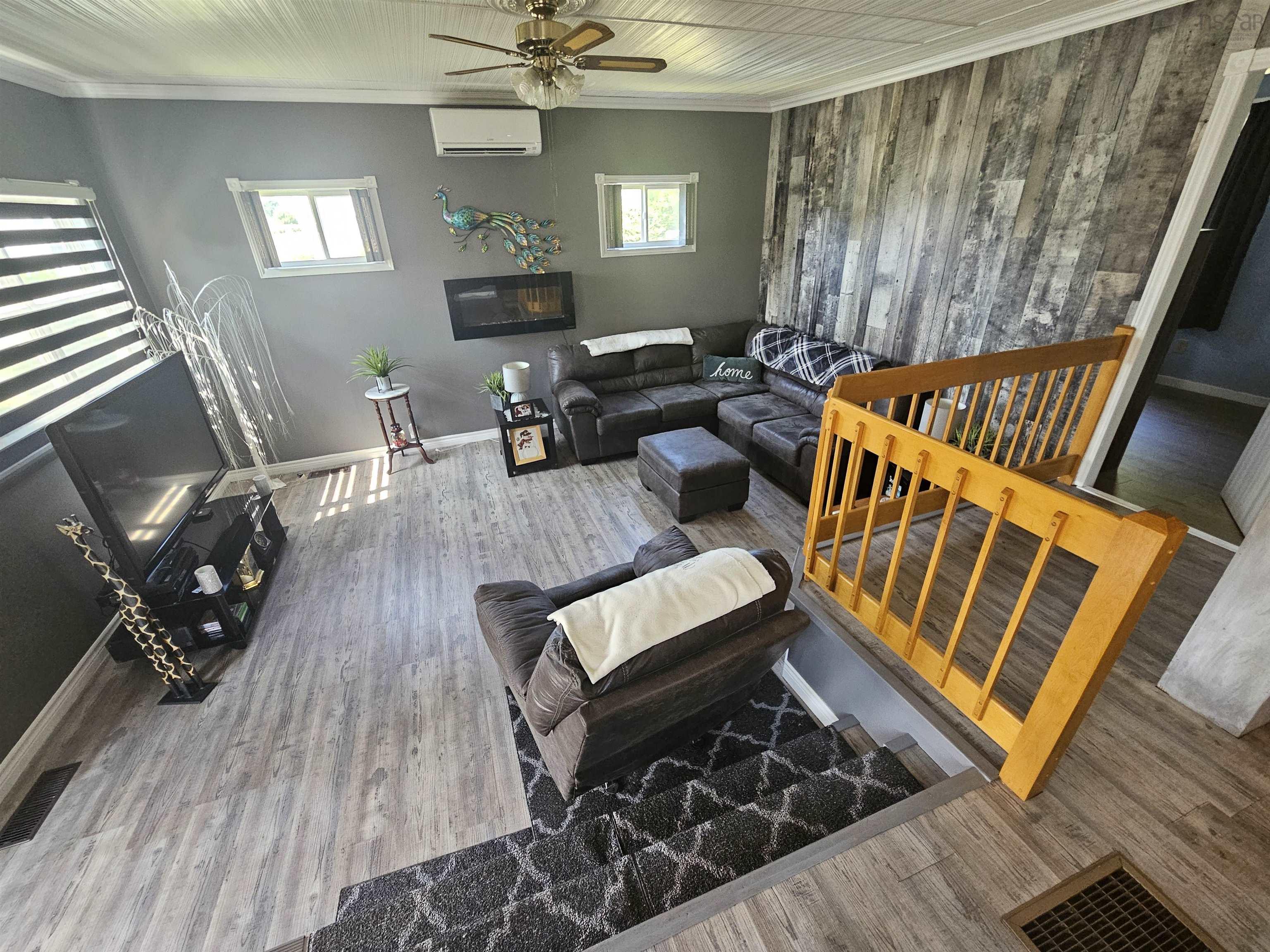 $279,900.00: 110 & 112 Victoria Street, Springhill