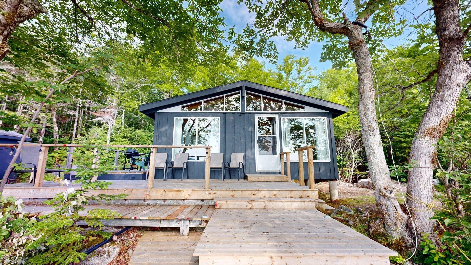 $199,900.00: Lot 18 Northwest Cove, Upper Lakeville
